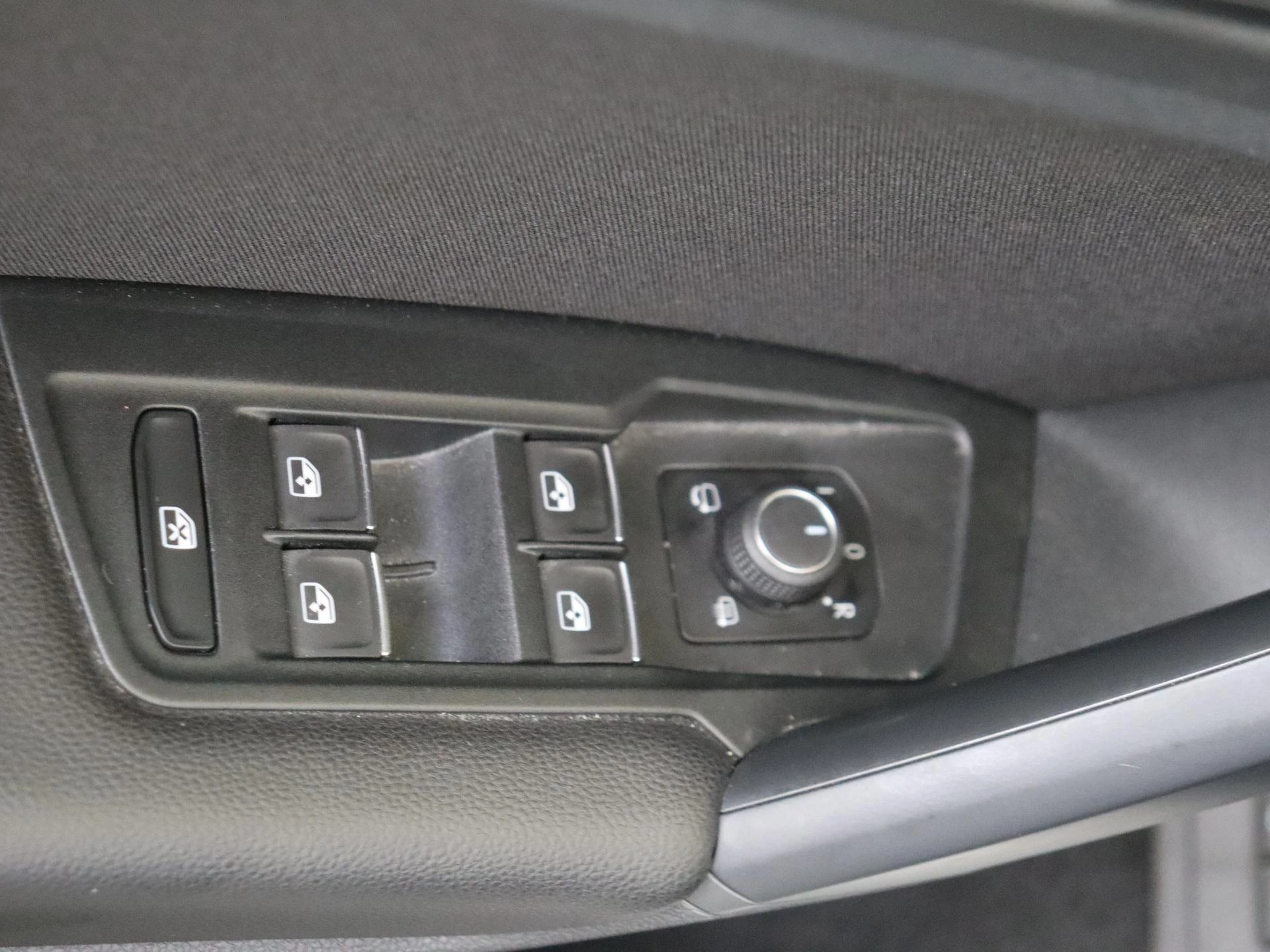 Volkswagen Tiguan 1.4 TSI eHybrid Elegance