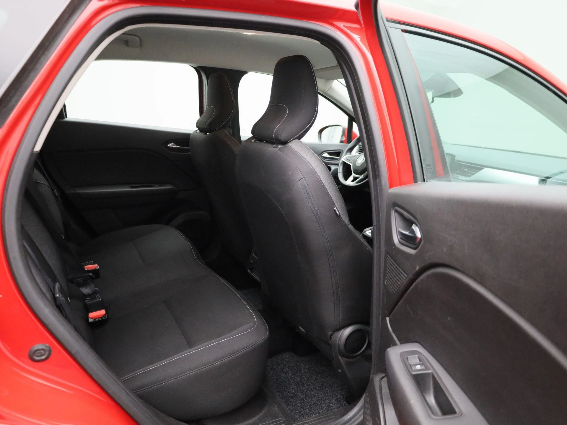 Renault-Captur-image-30