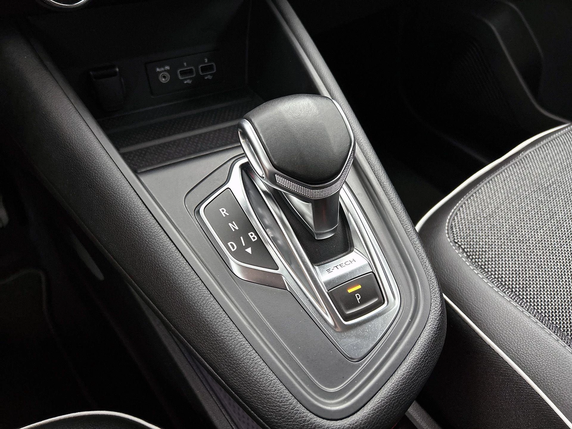 Renault Captur 1.6 E-Tech Plug-in Hybrid 160 Intens