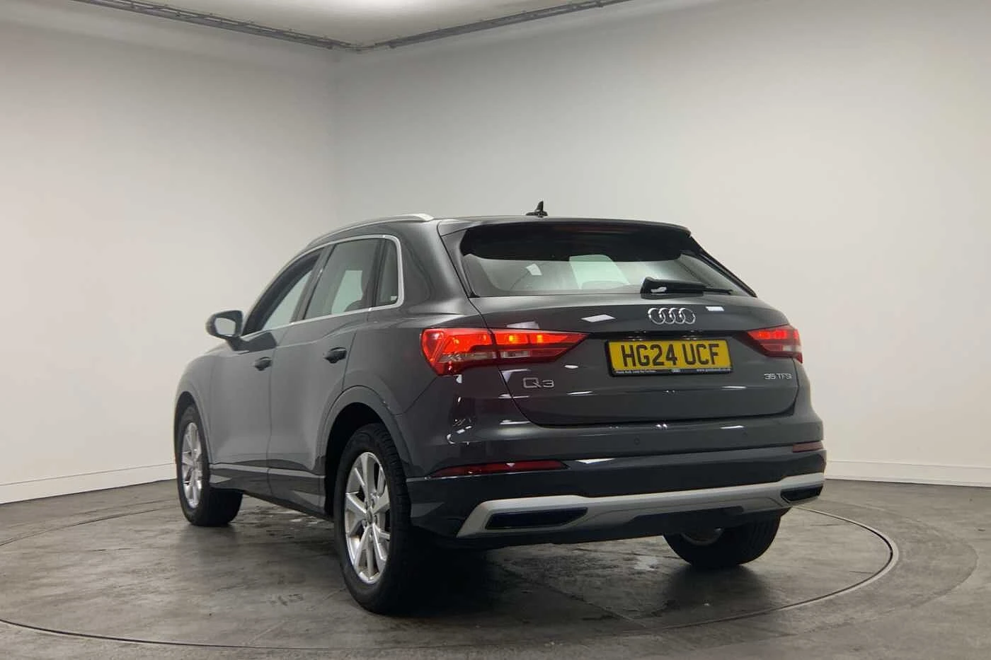 Audi-Q3-image-2
