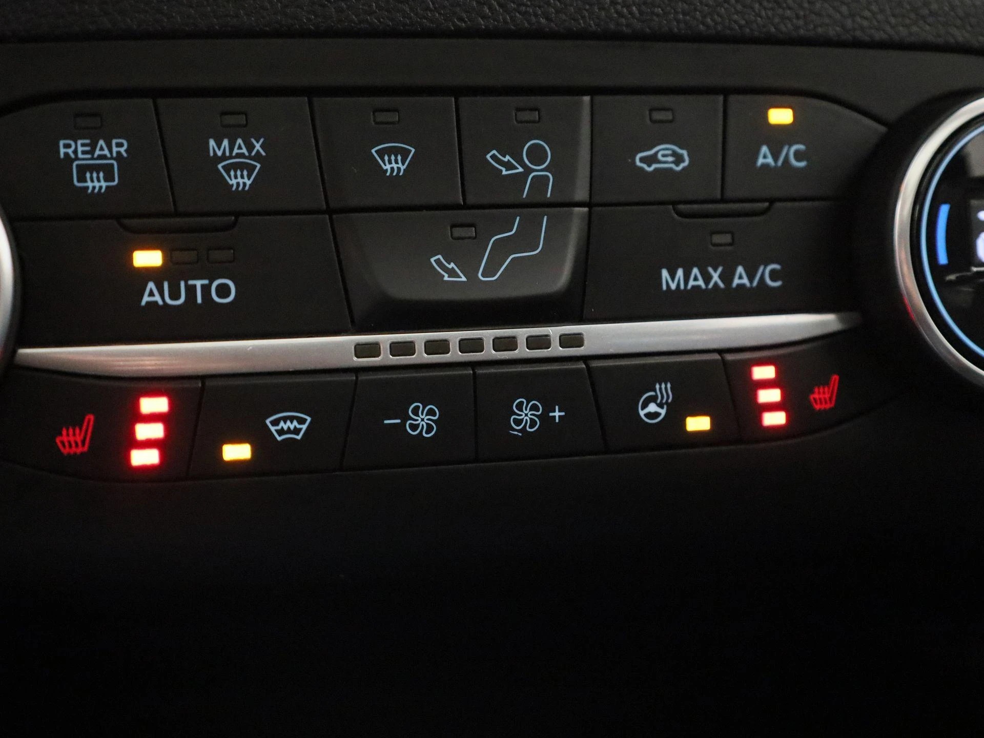 Ford-Kuga-image-23