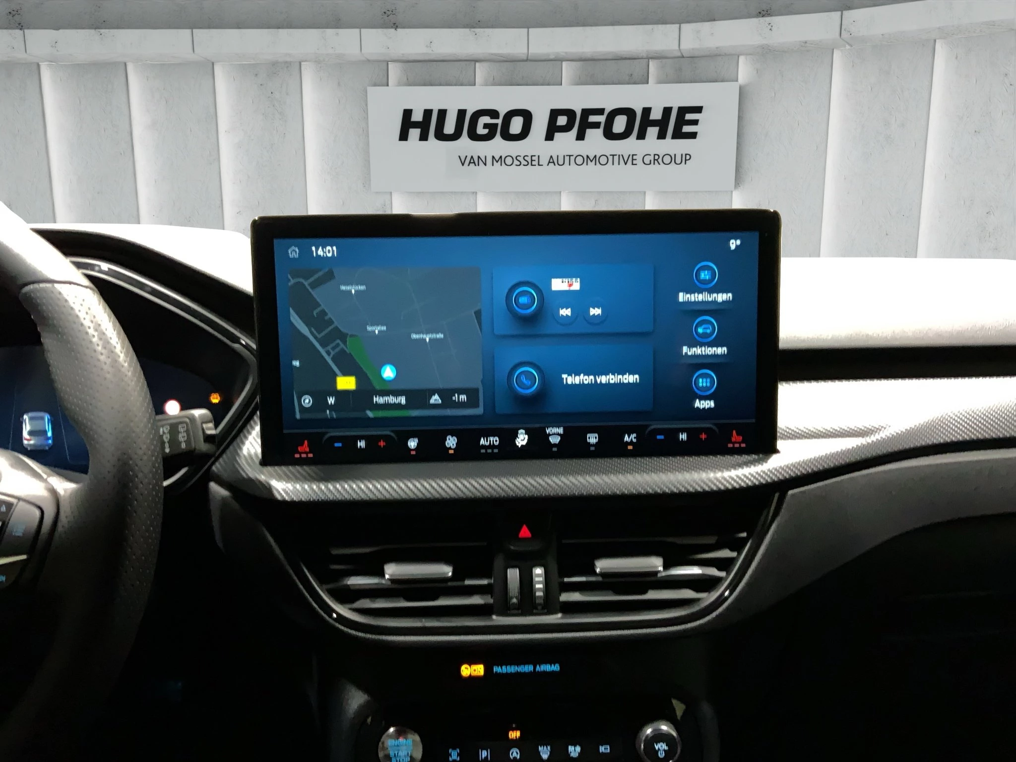 Ford Kuga ST-Line X*PANO*AHK*LED-MATRIX*360GRAD*ACC*NAVI*SOUND-SYS.
