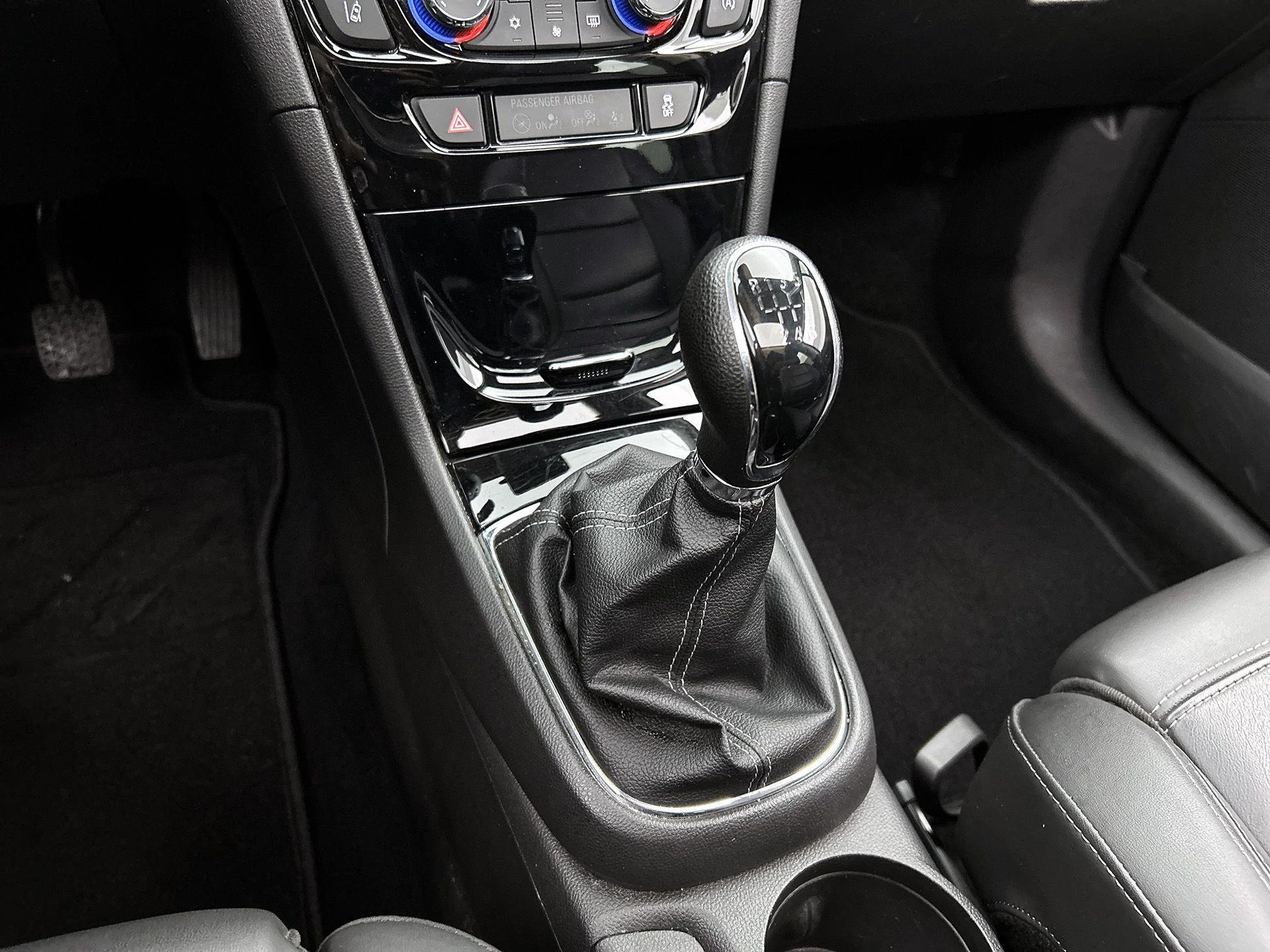 Opel-Mokka X-image-27