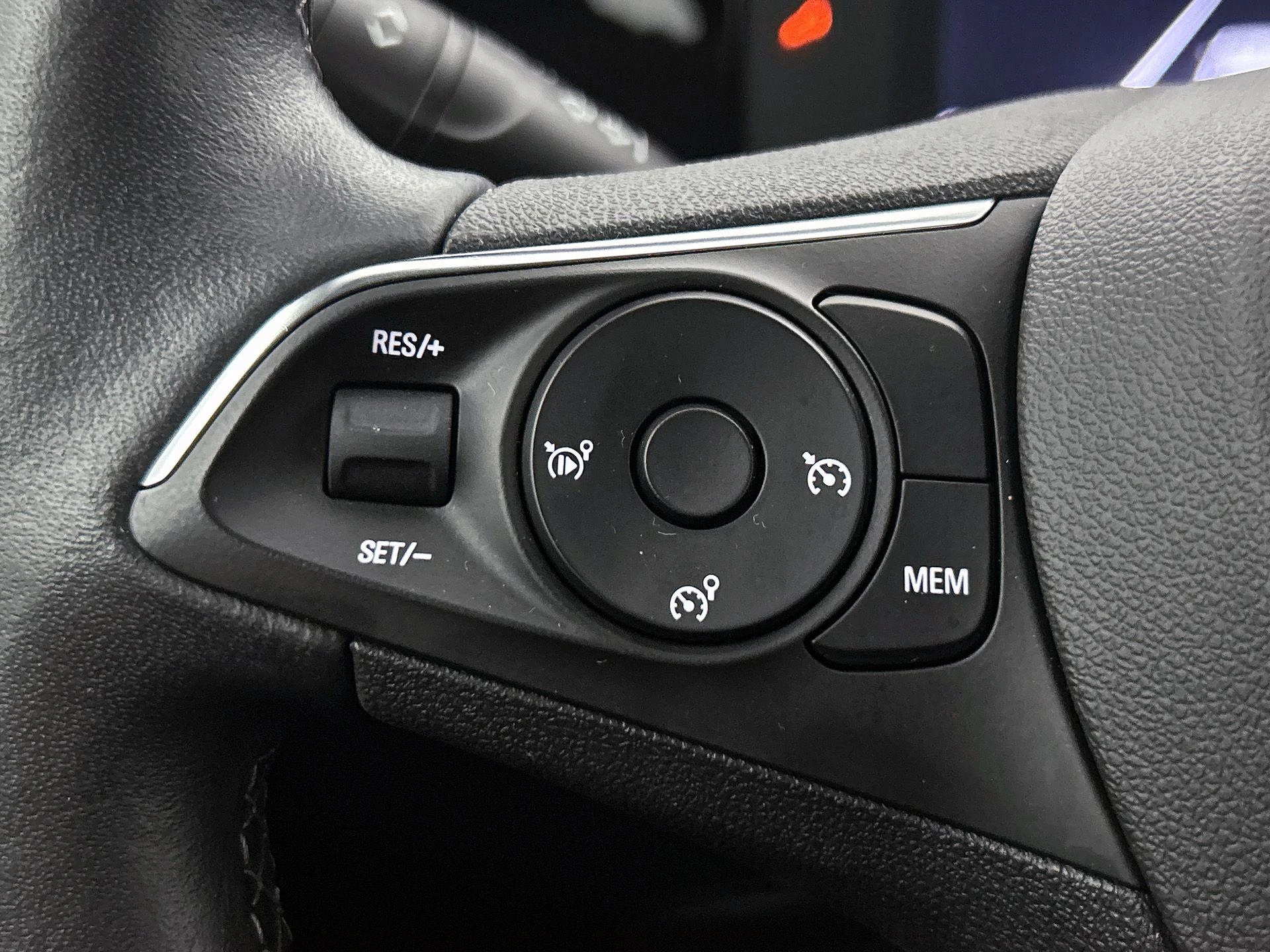 Opel-Mokka-image-5