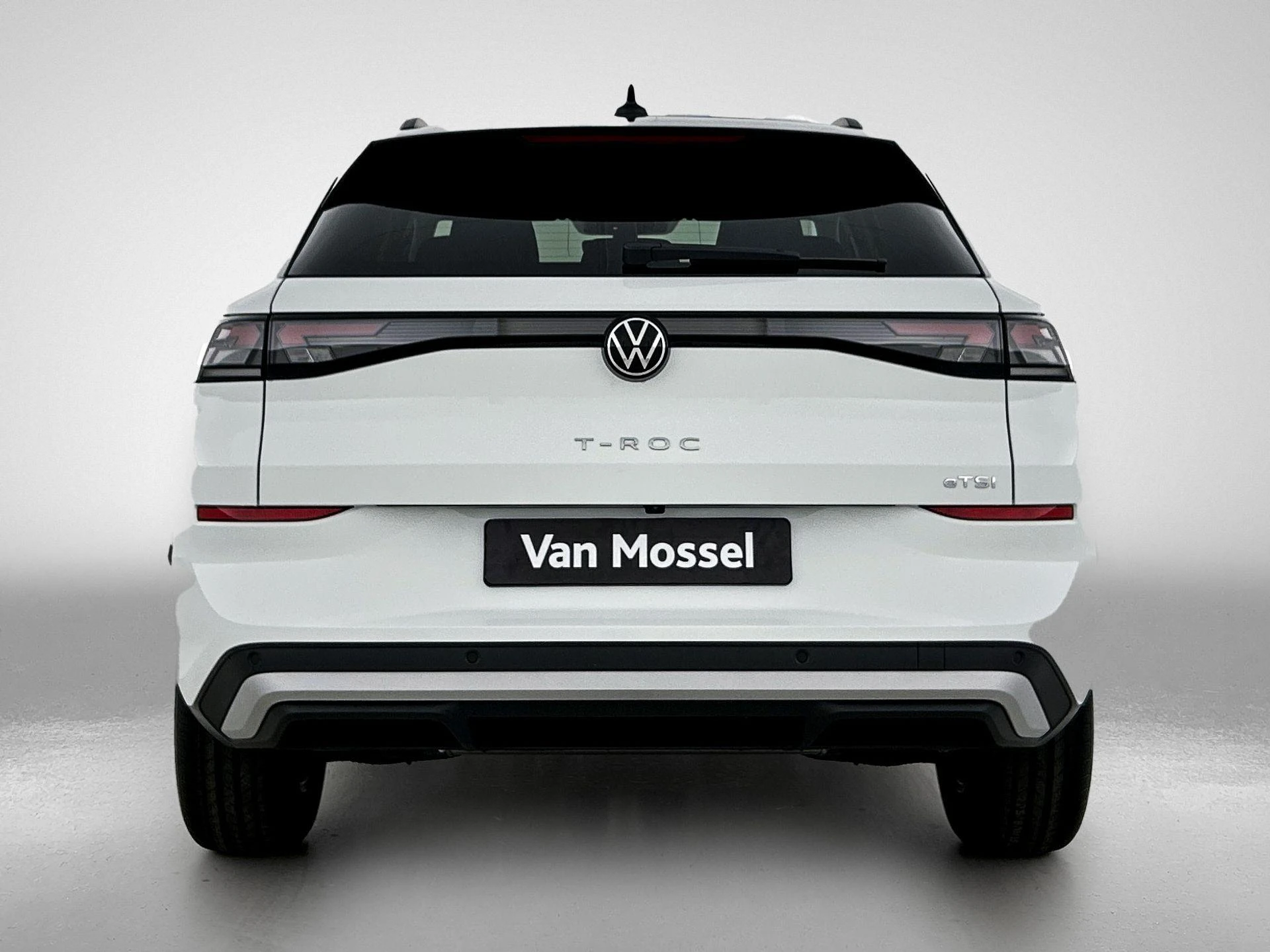 Volkswagen-T-Roc-image-2