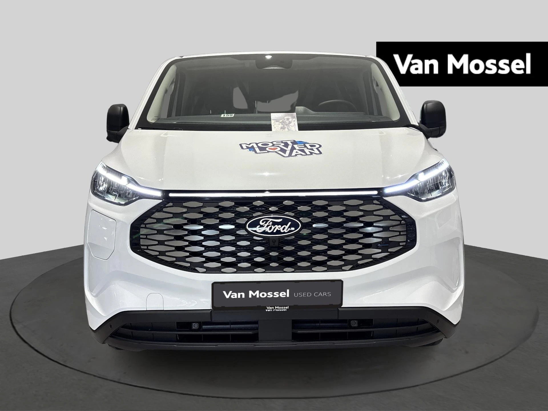 Ford-E-Transit Custom-image-1