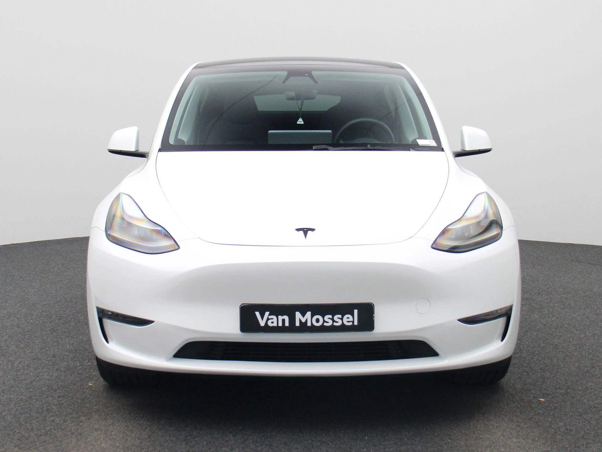 Tesla Model Y Long Range Dual Motor AWD