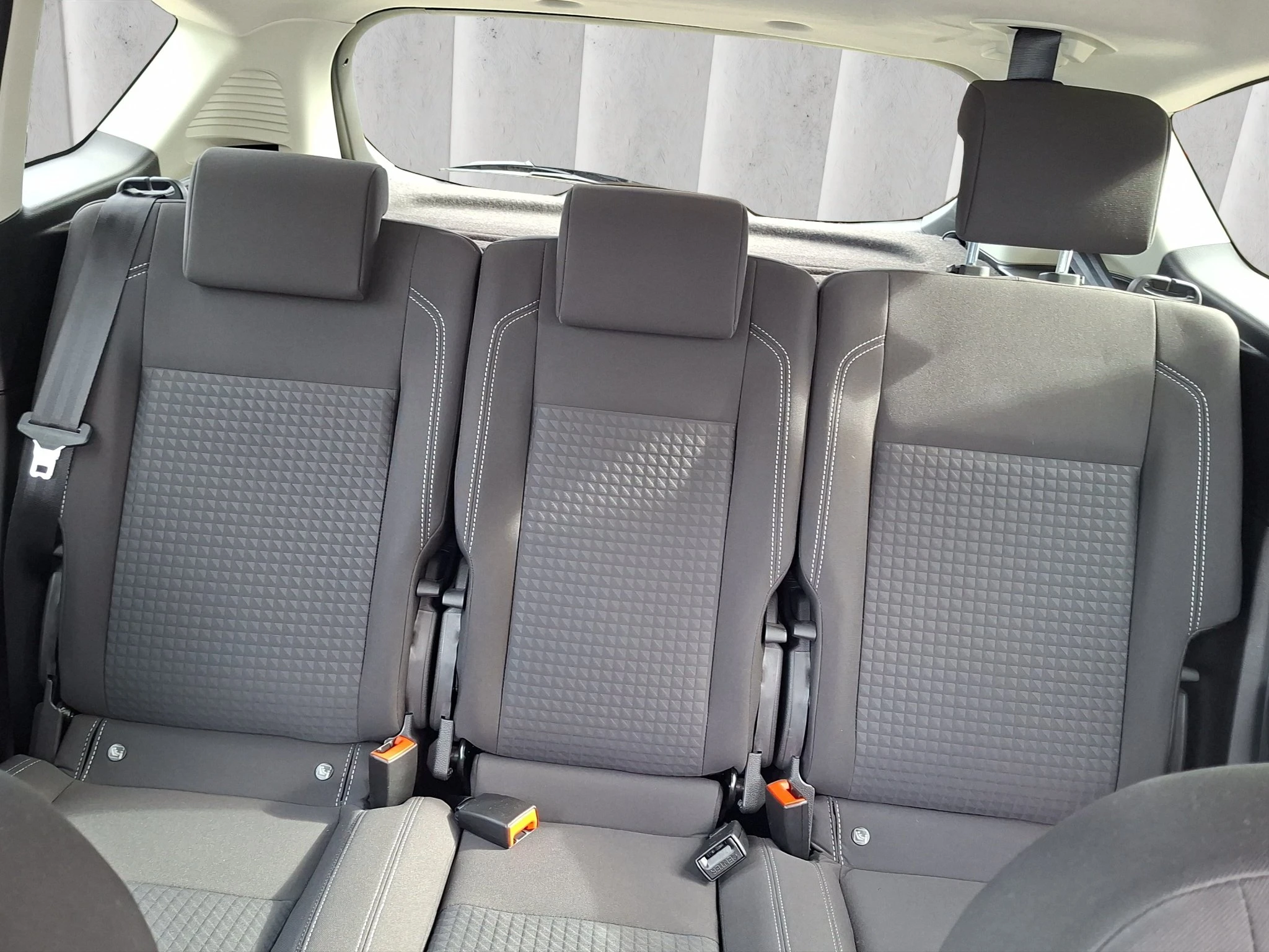 Ford-C-MAX-image-10