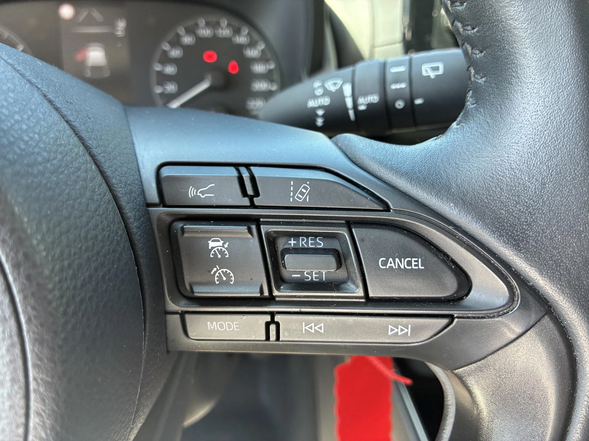 Toyota-Yaris-image-15
