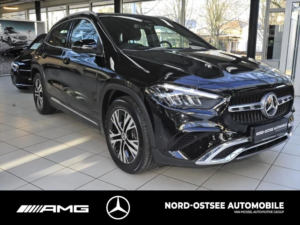 Mercedes-Benz GLA 200 PROGRESSIVE AHK LED DISTRO KAMERA Progressive