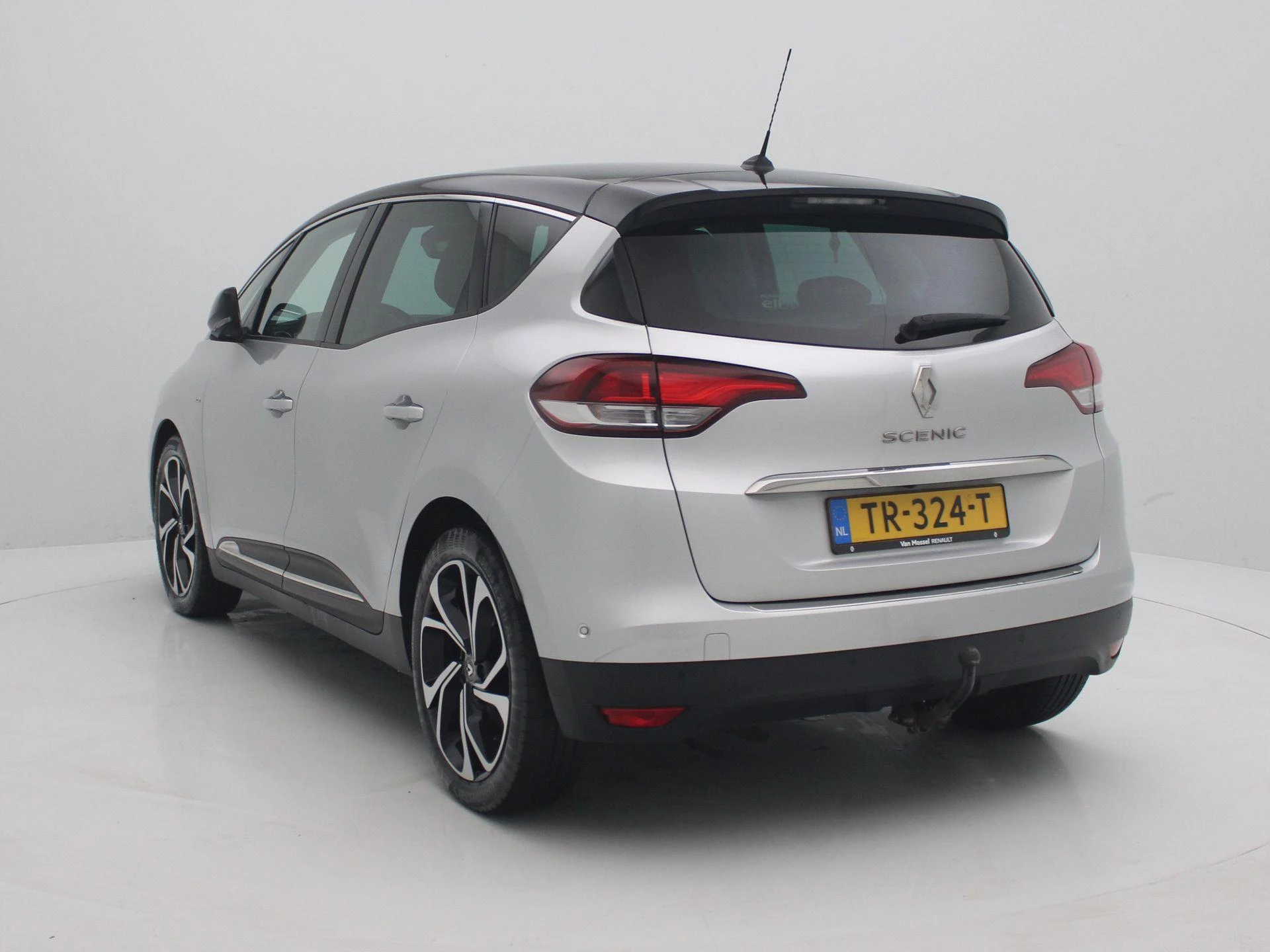 Renault Scénic TCe 140 EDC Automaat Bose