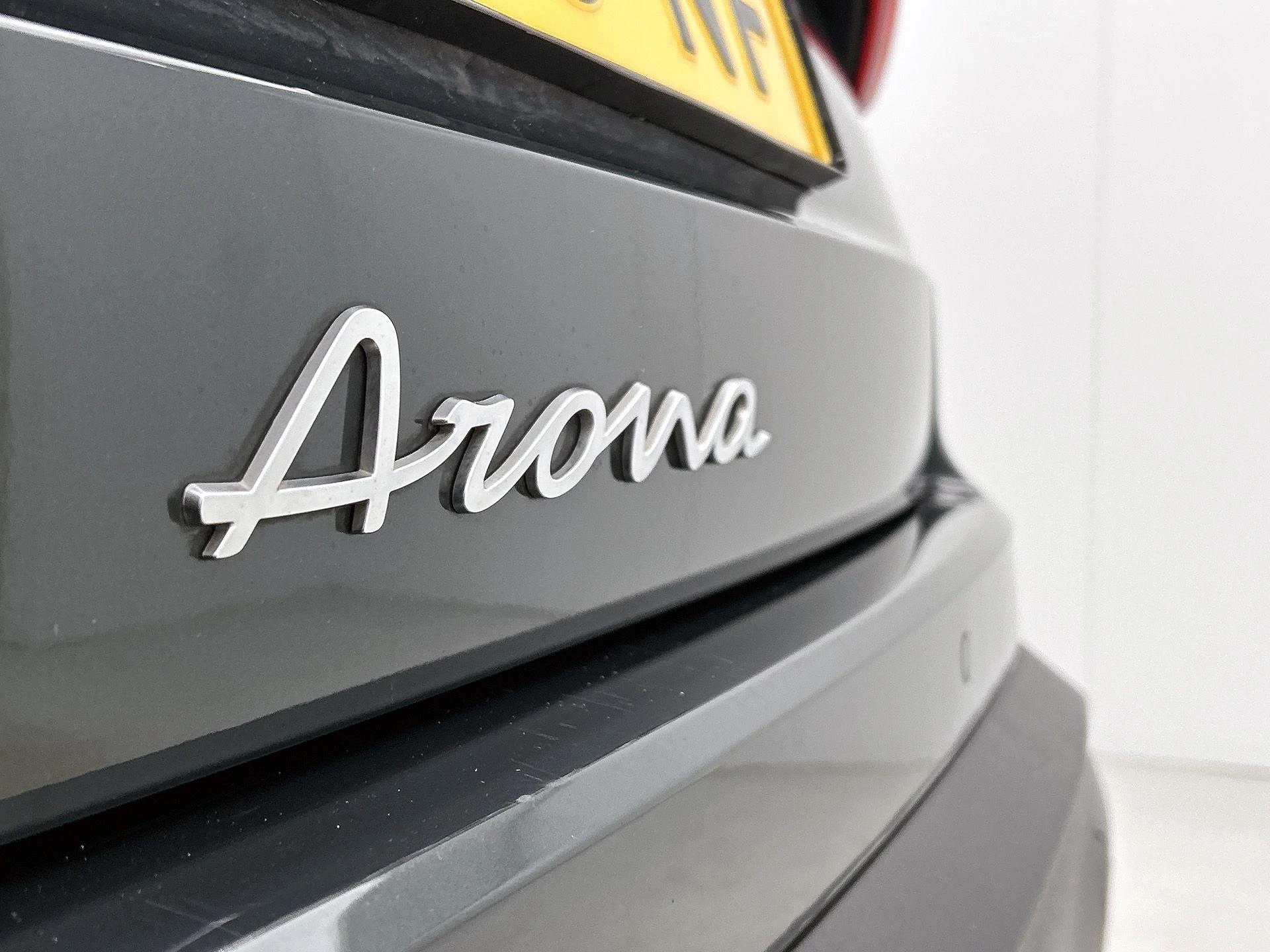 SEAT-Arona-image-15