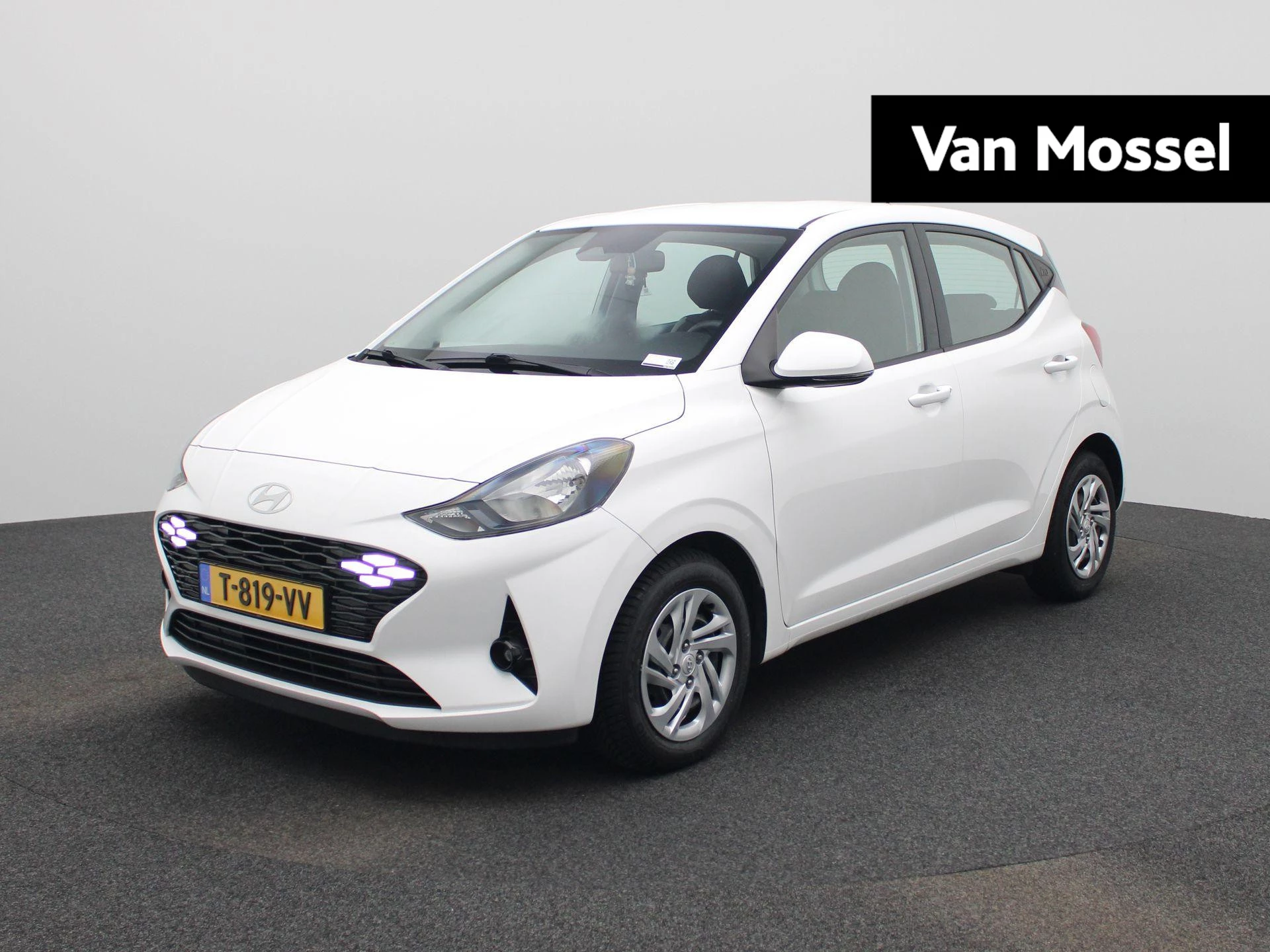 Hyundai-i10-image-0