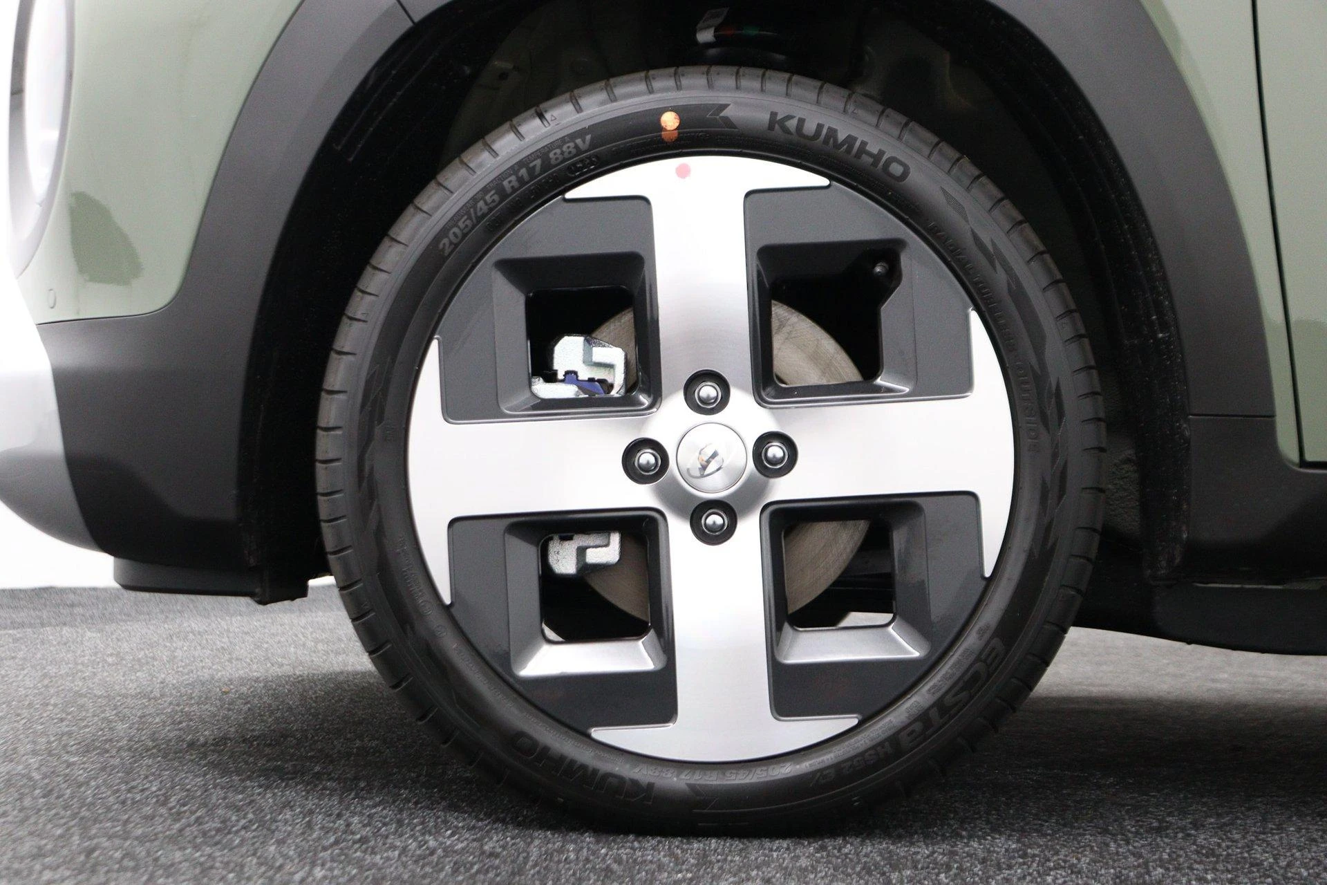 Hyundai-Inster-image-32