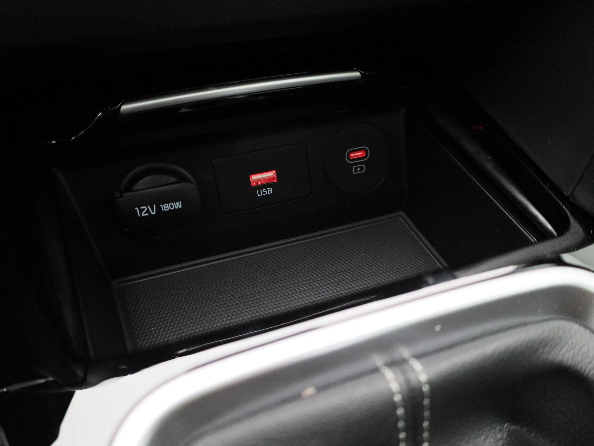 Kia Ceed - 23