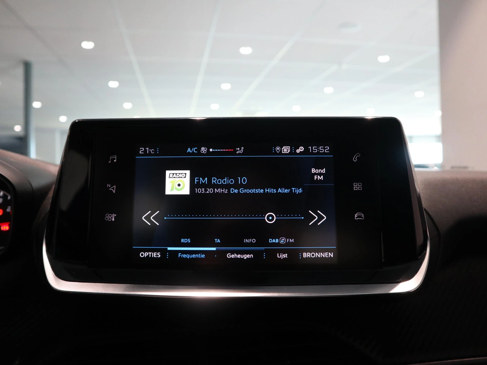 Peugeot 2008 Active