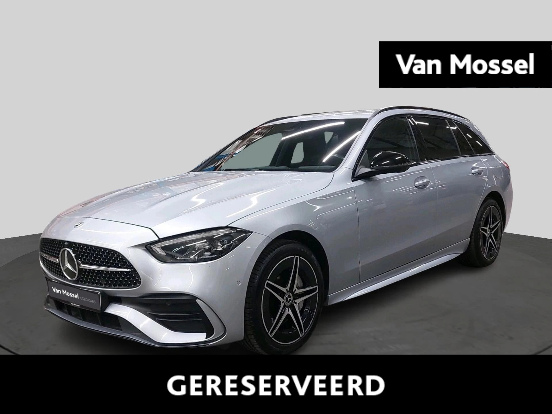 Mercedes-Benz-C-Klasse-image-0