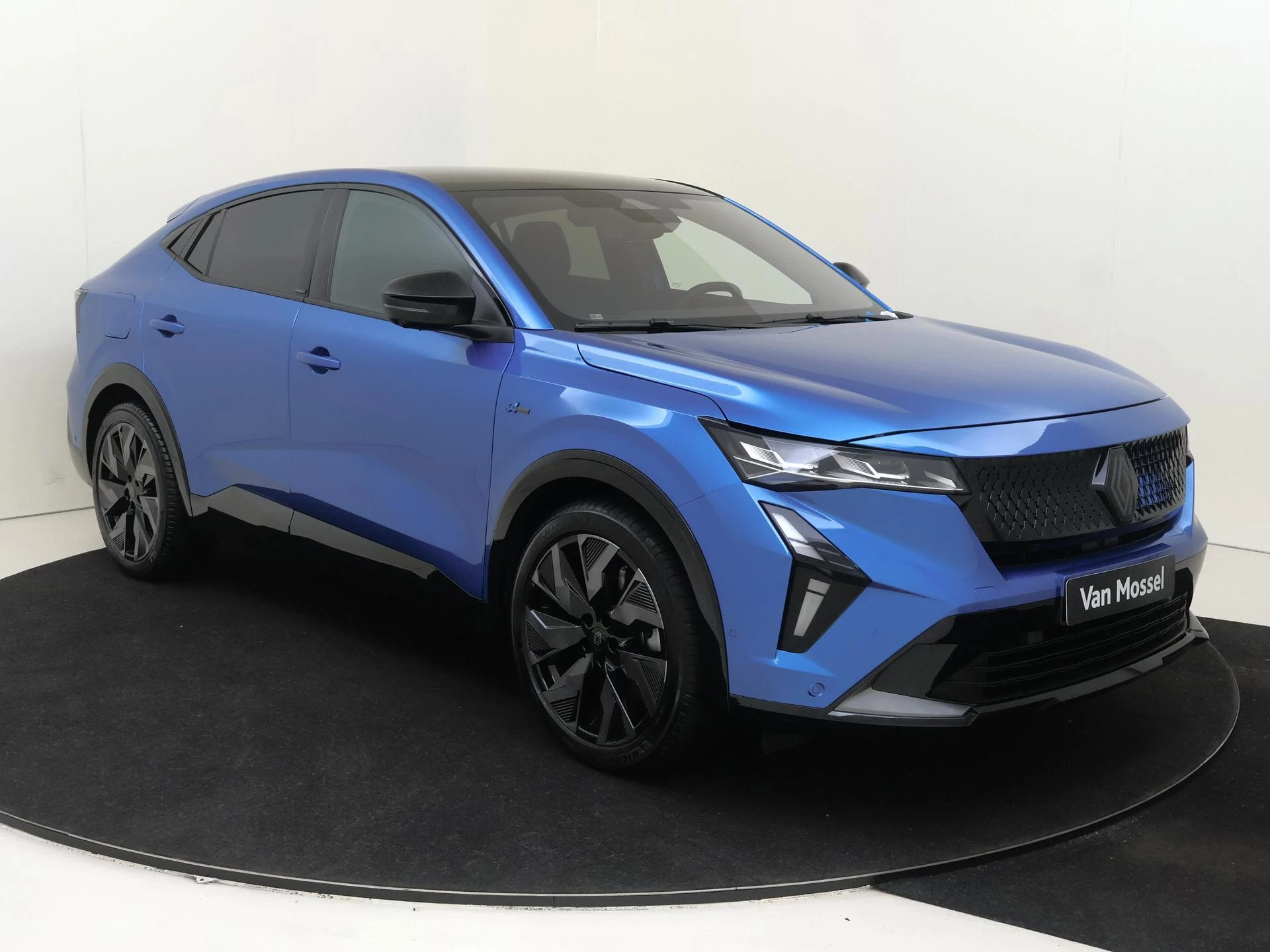 Renault-Rafale-image-1