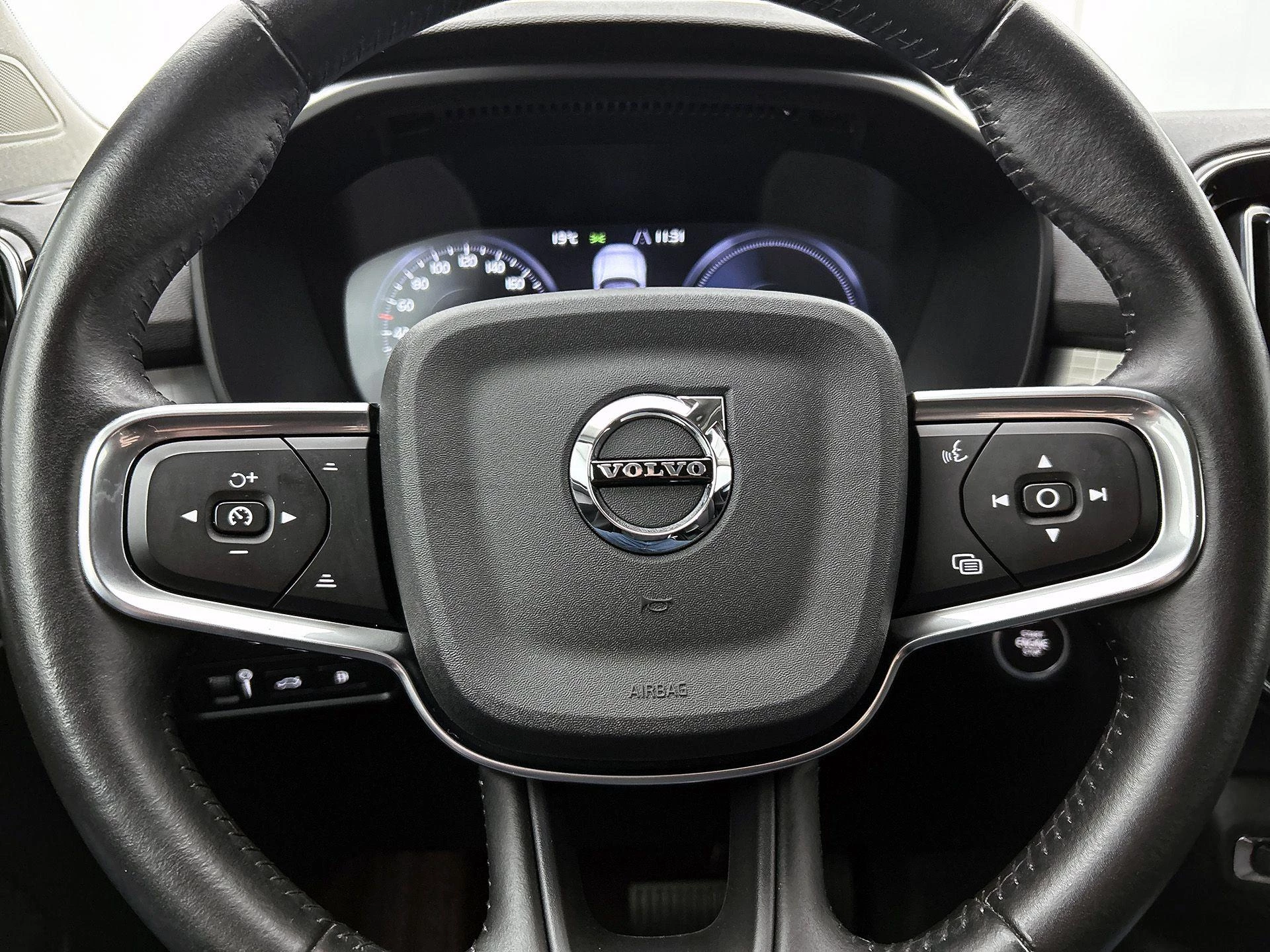 Volvo XC40 1.5 T5 Recharge R-Design