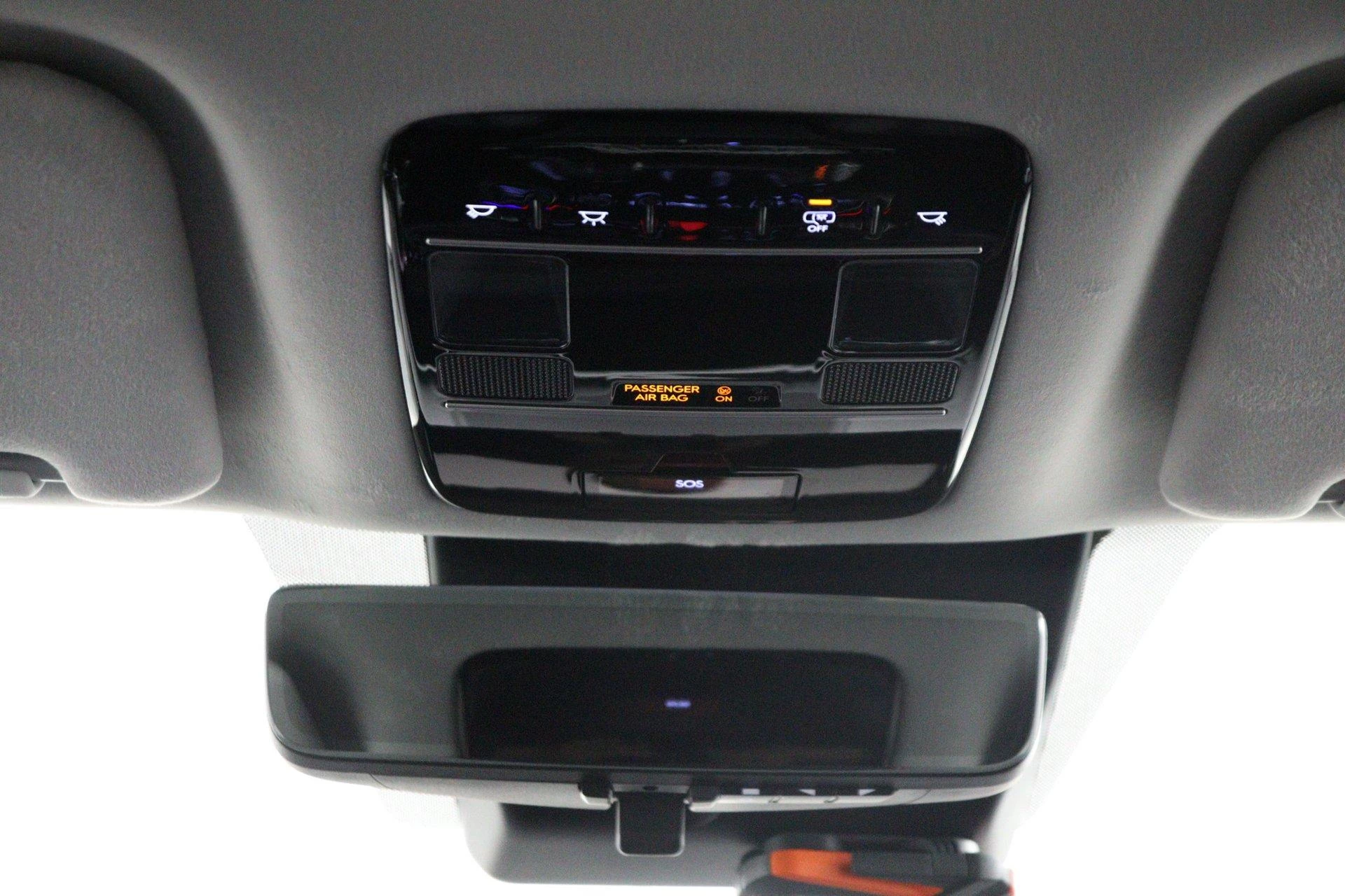 Hyundai-Santa Fe-image-39