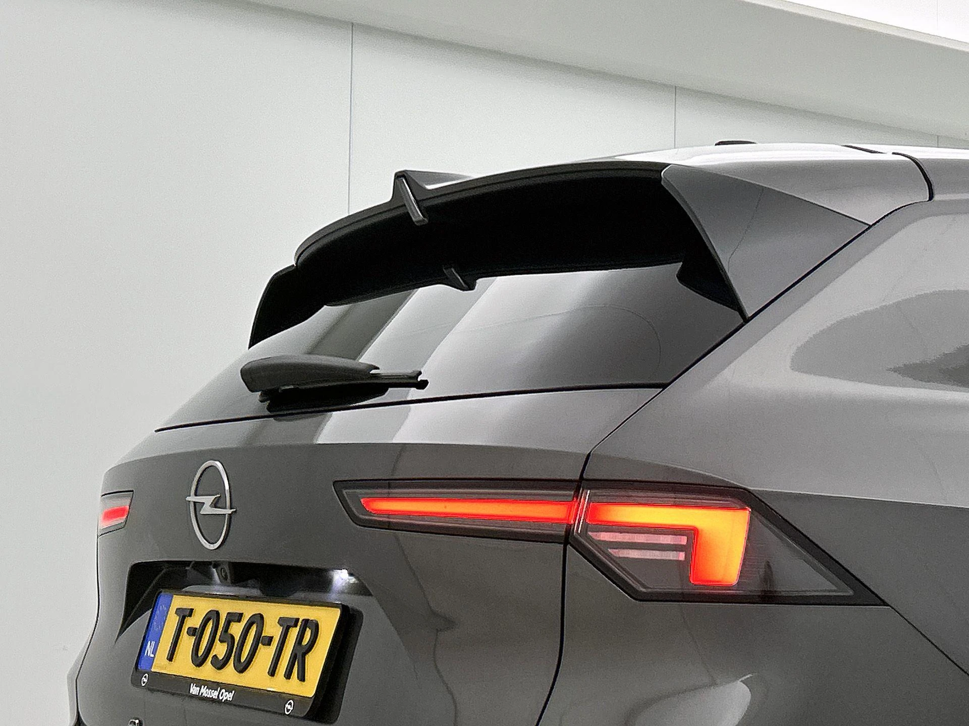 Opel-Astra-image-24