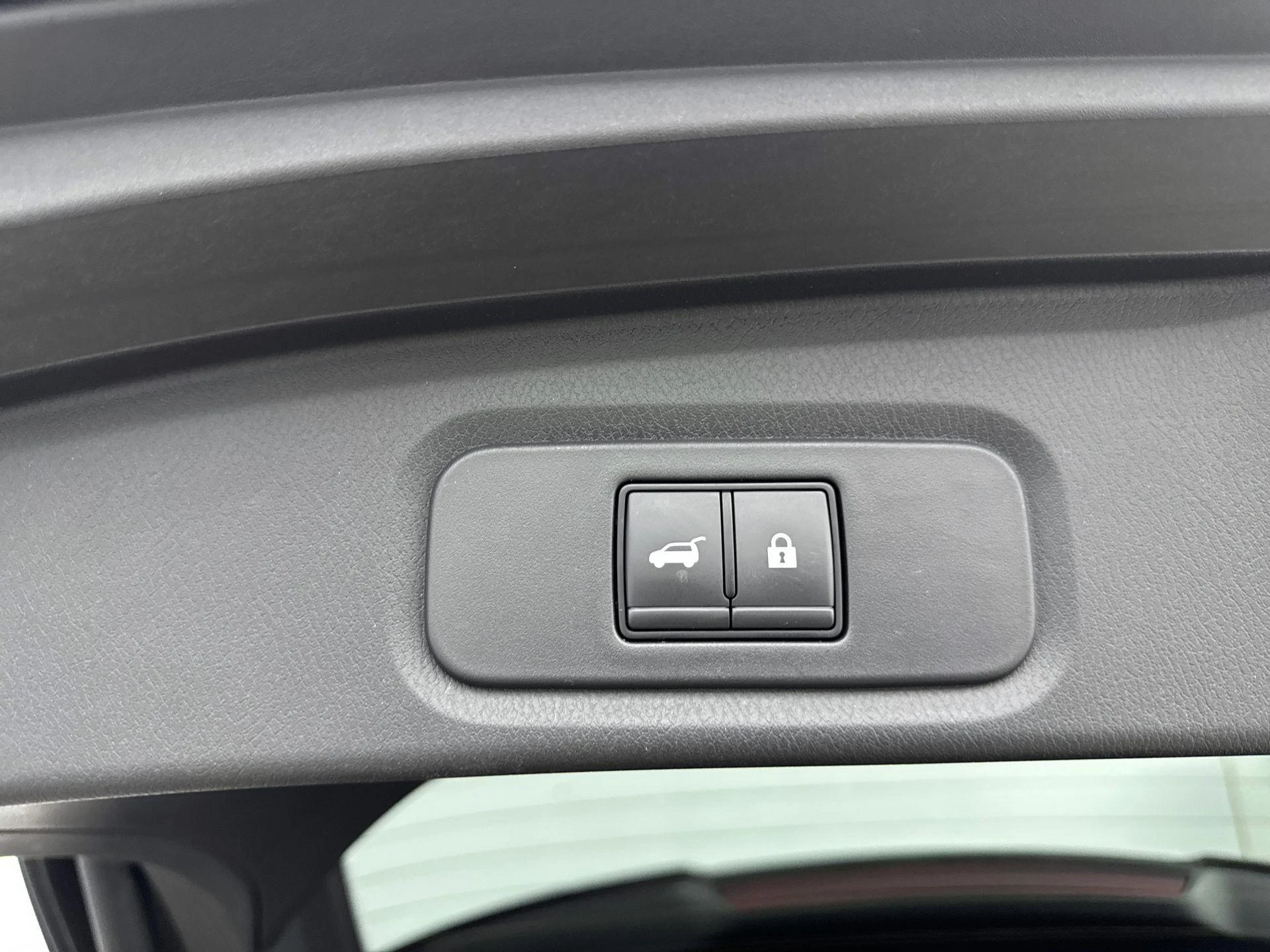 Nissan-QASHQAI-image-18