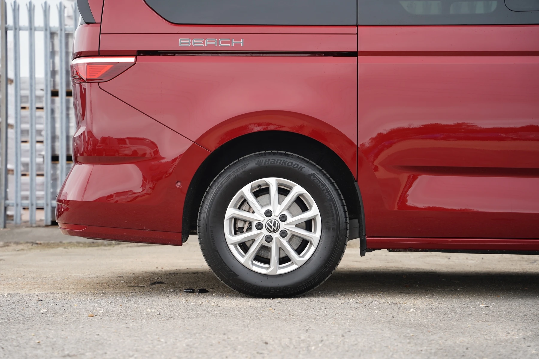 Volkswagen-California-image-37