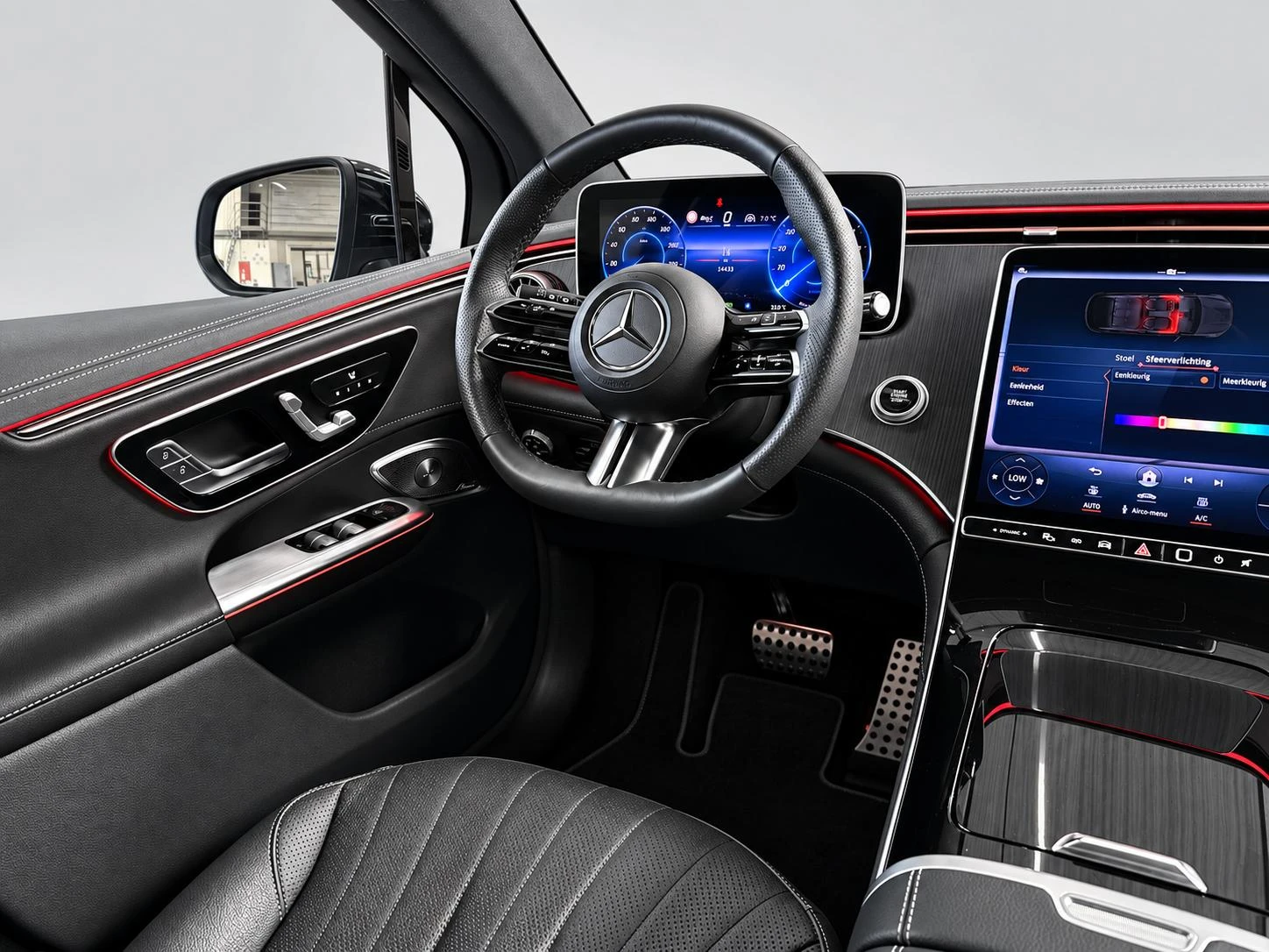 Mercedes-Benz-EQE-image-7