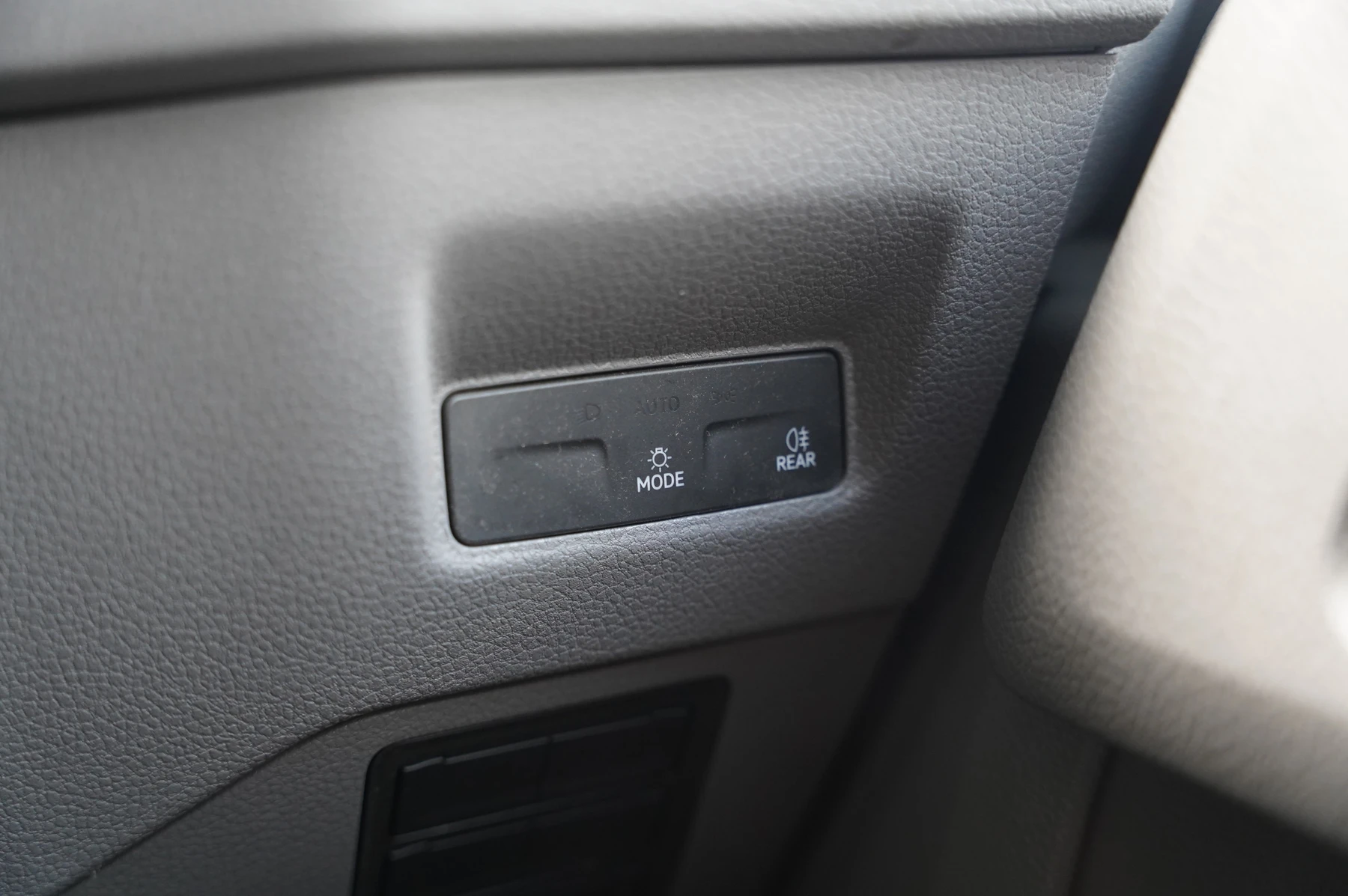 Volkswagen-Crafter-image-24
