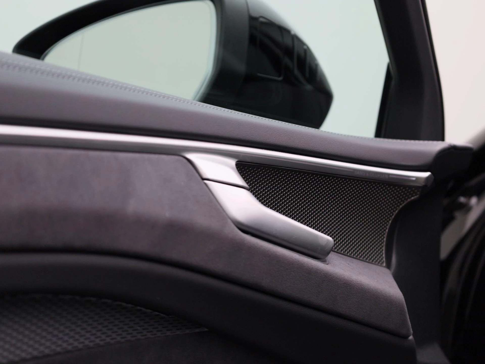 Audi A6 Avant 2.0 e-hybrid quattro S edition 299 PK