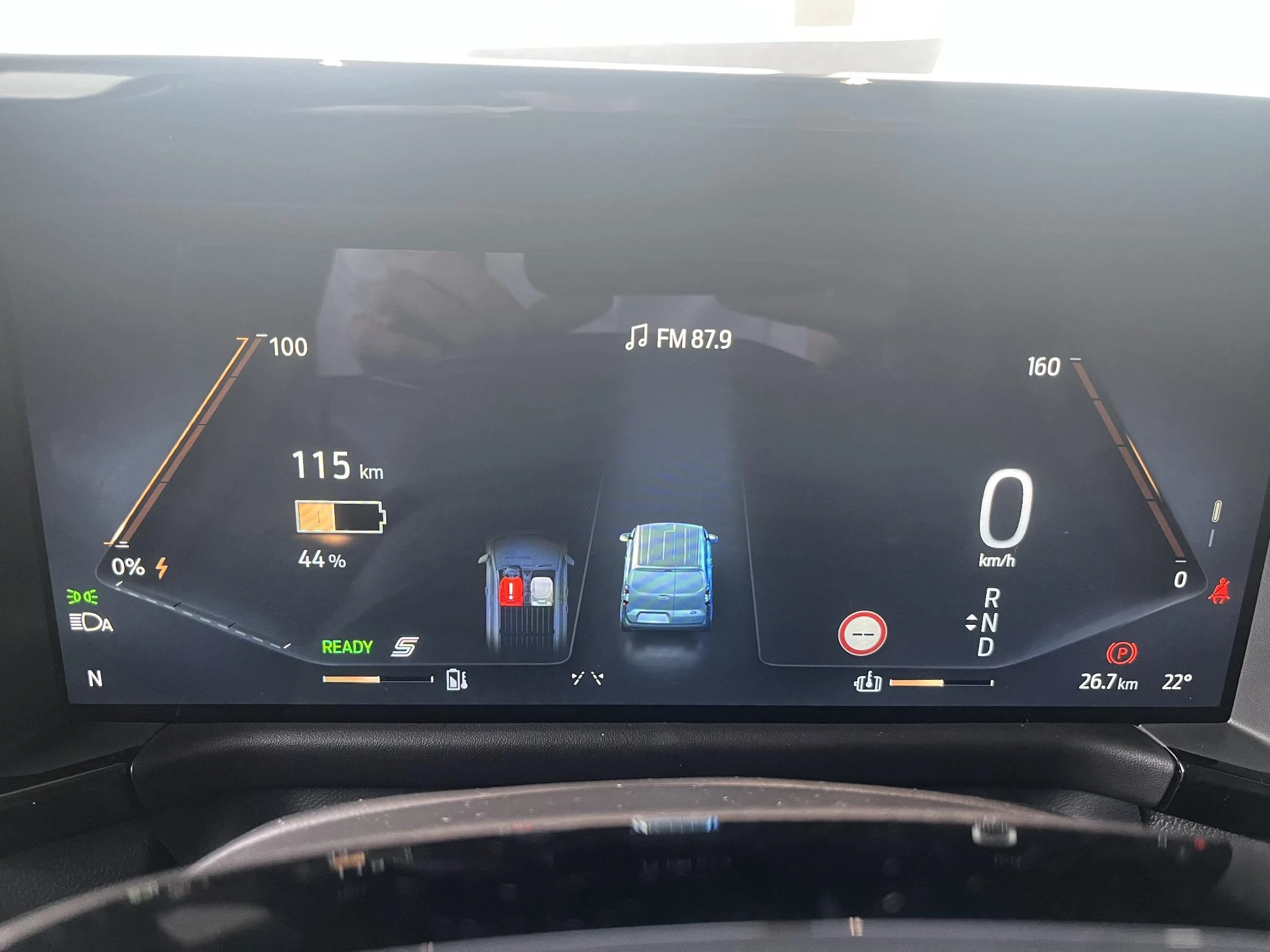 Ford-E-Transit-image-19