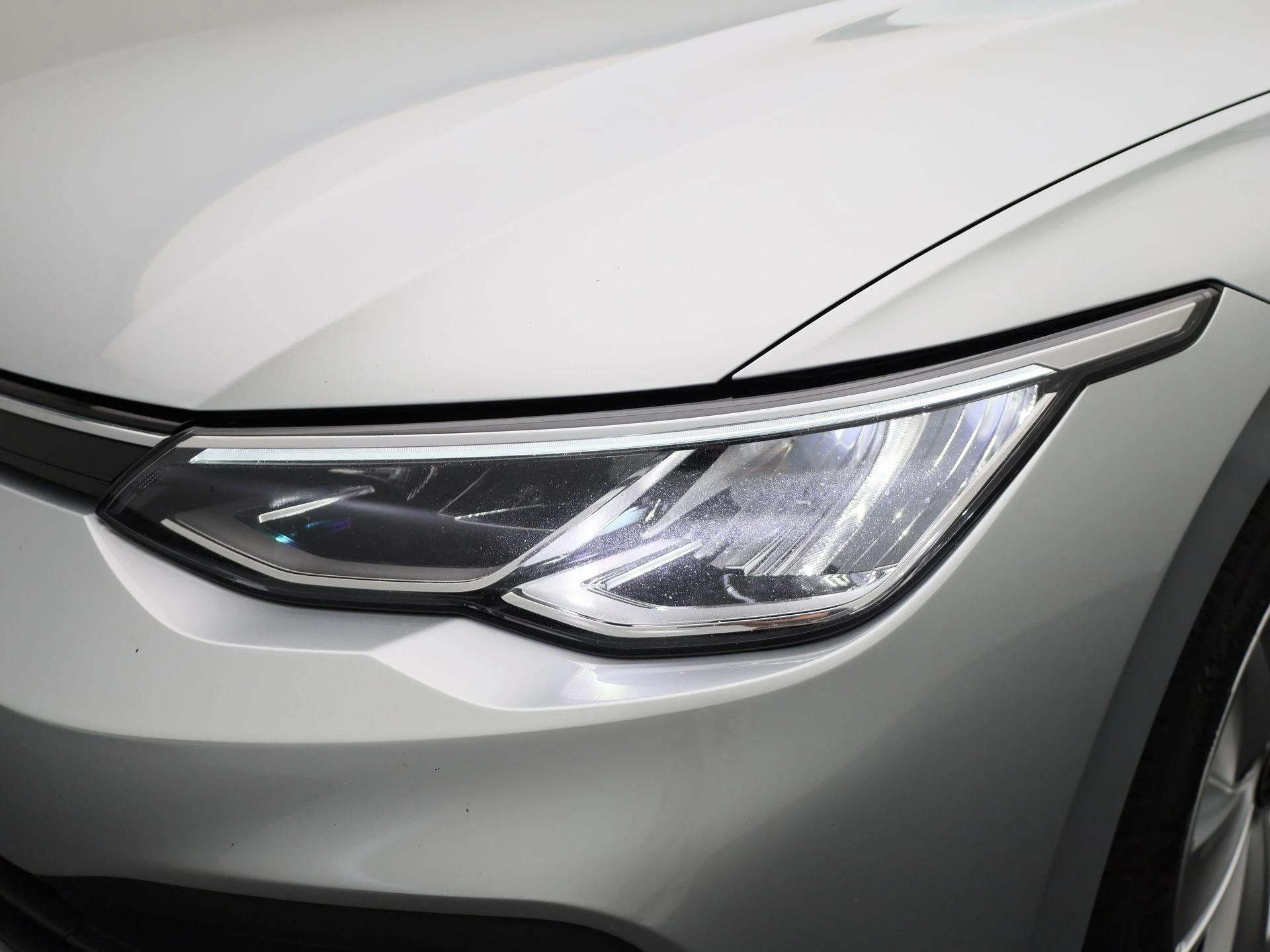 Volkswagen-Golf-image-15