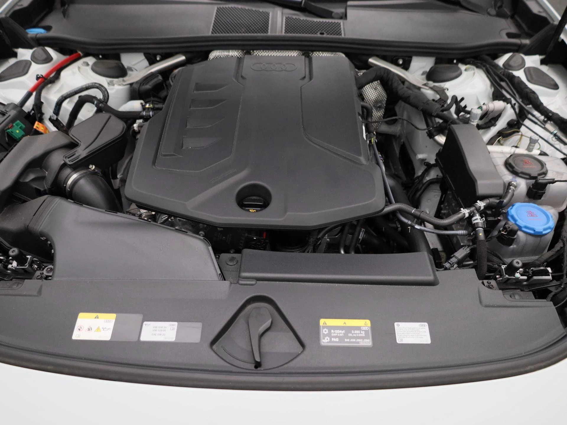 Audi A5 Limousine 2.0 e-hybrid quattro S edition 299 PK
