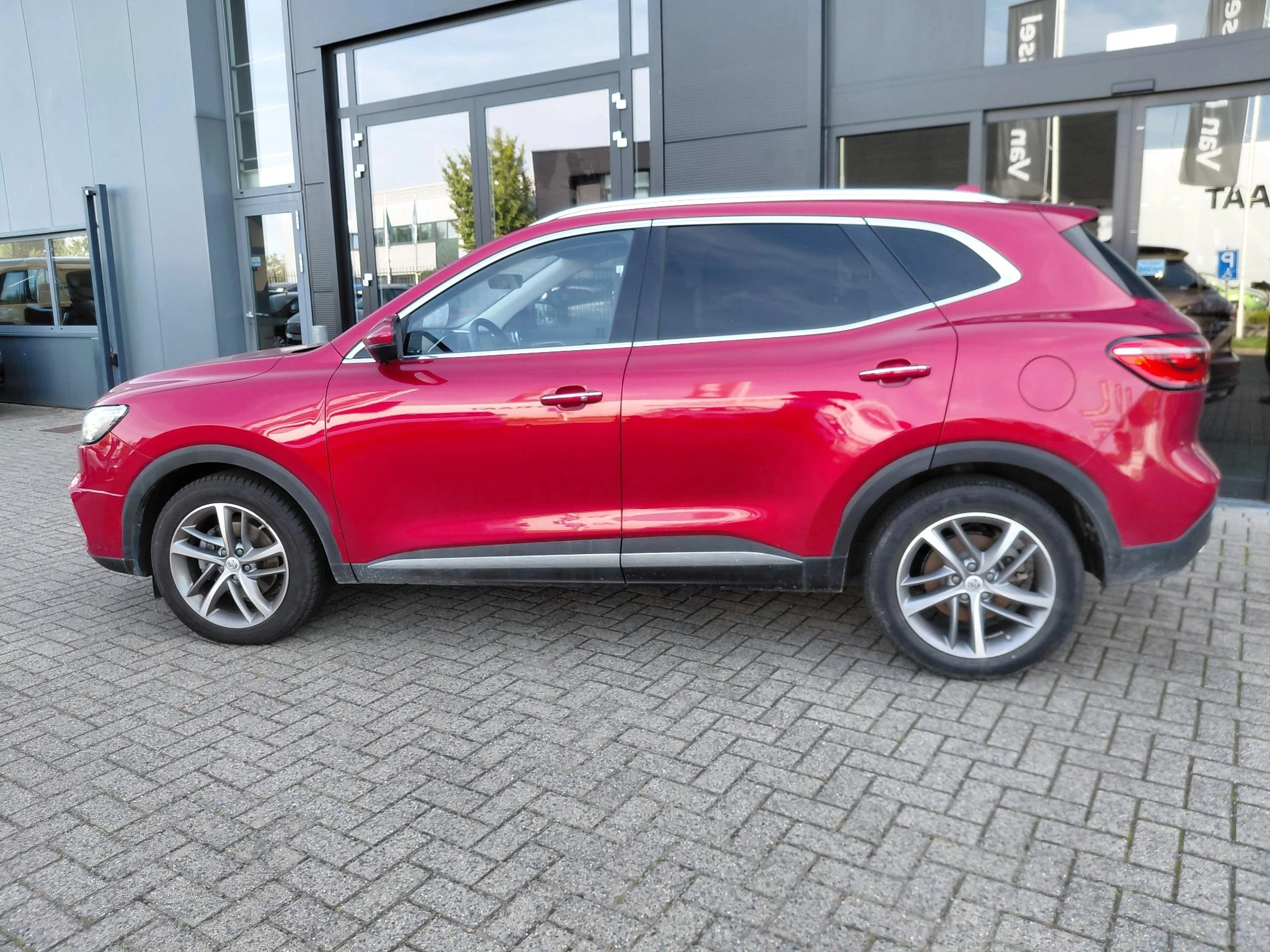 MG-EHS-image-1