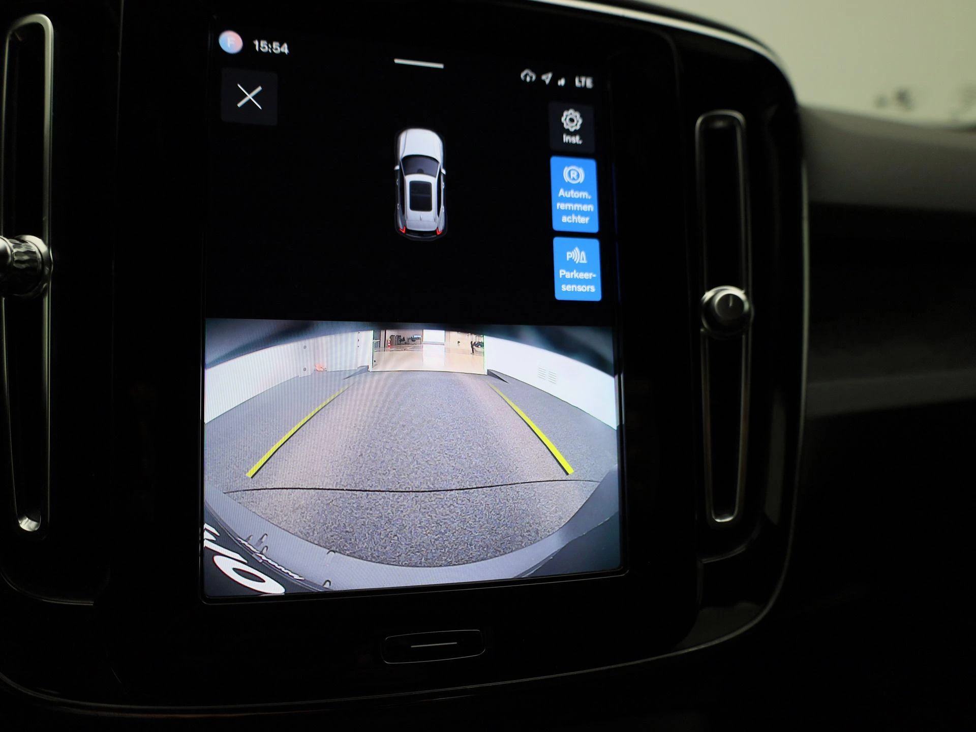 Volvo-XC40-image-28