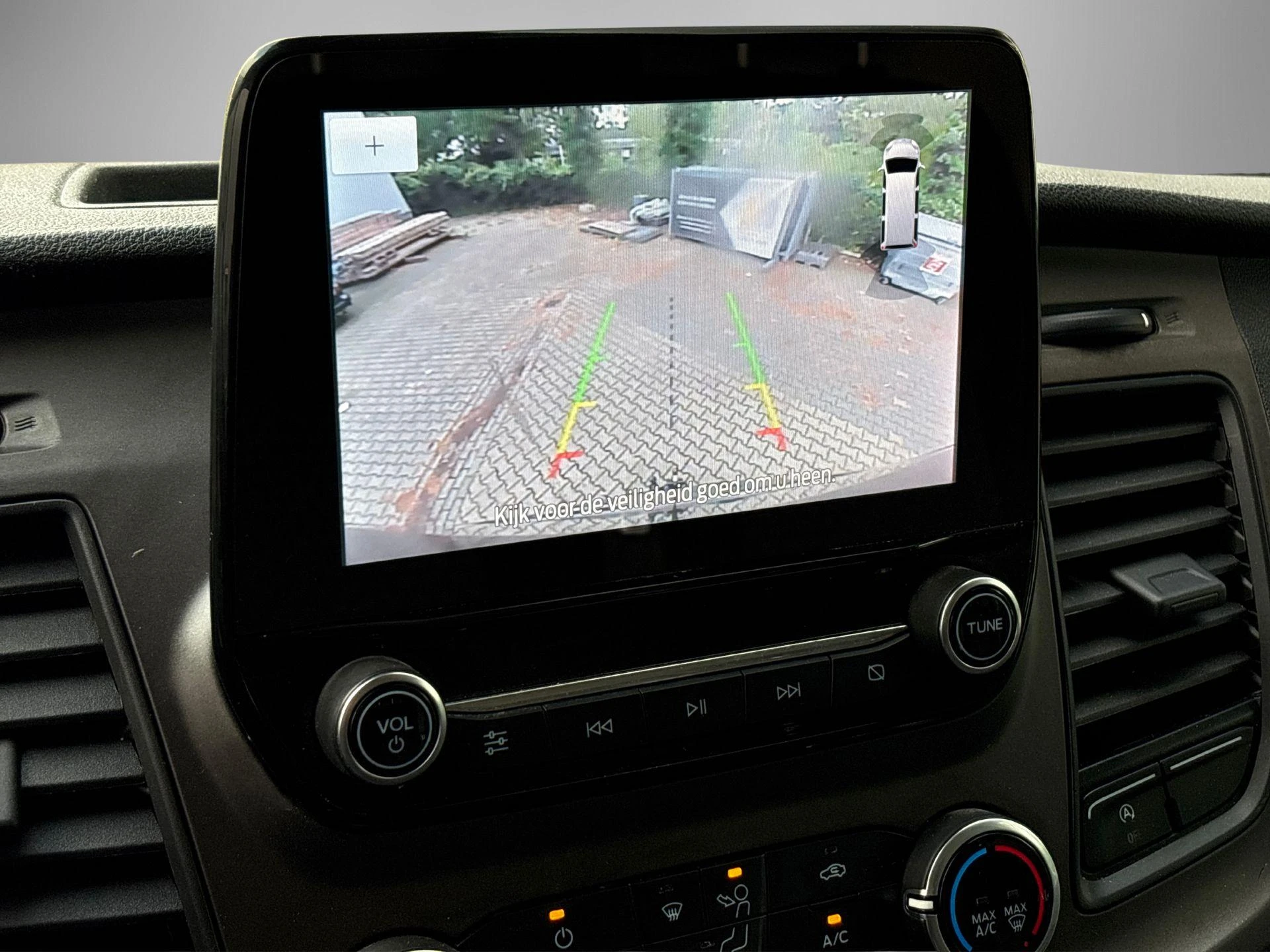 Ford-Transit-image-6