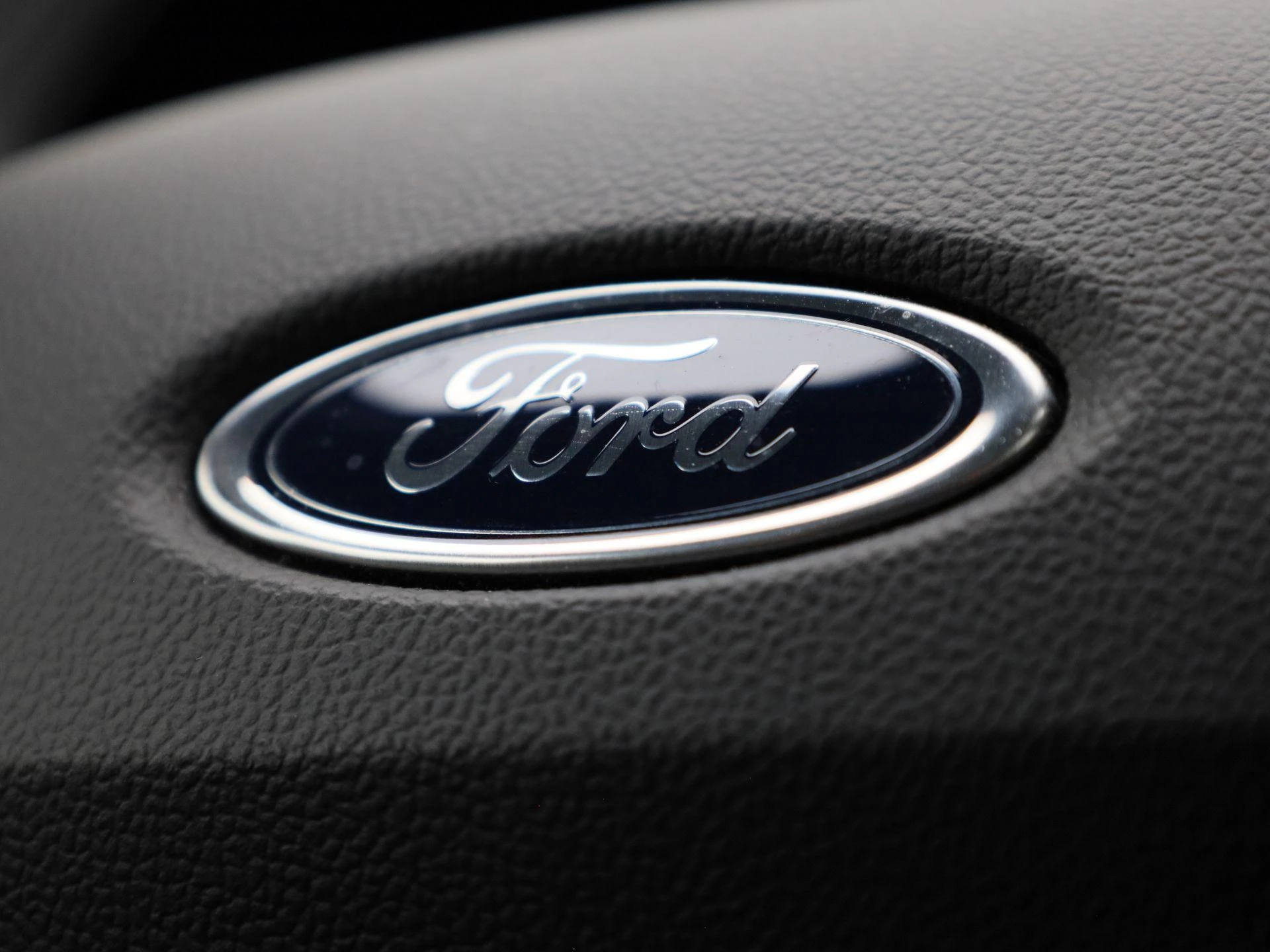Ford-Kuga-image-28