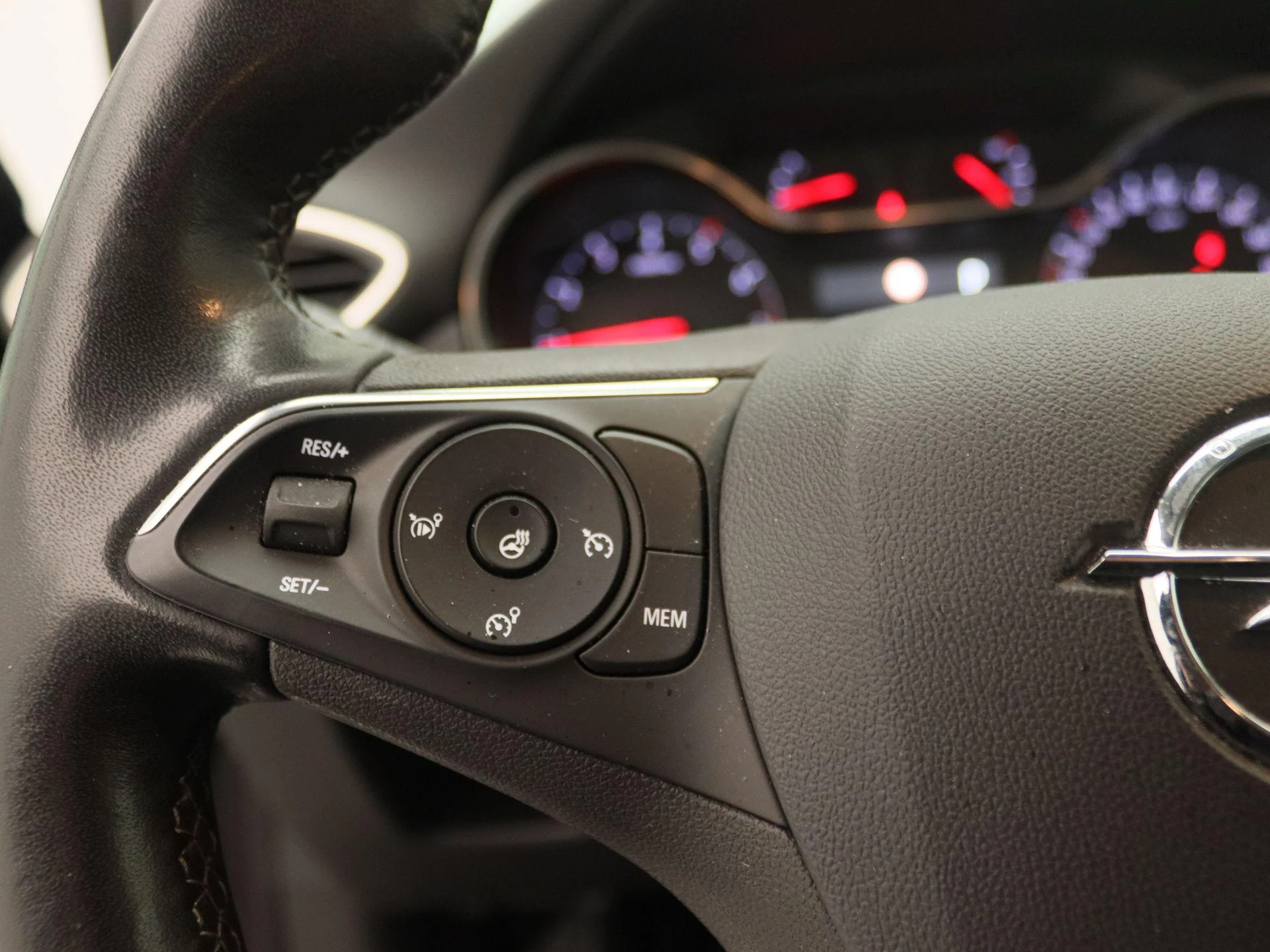 Opel-Crossland-image-18