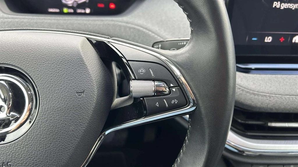 Škoda-Enyaq iV-image-11
