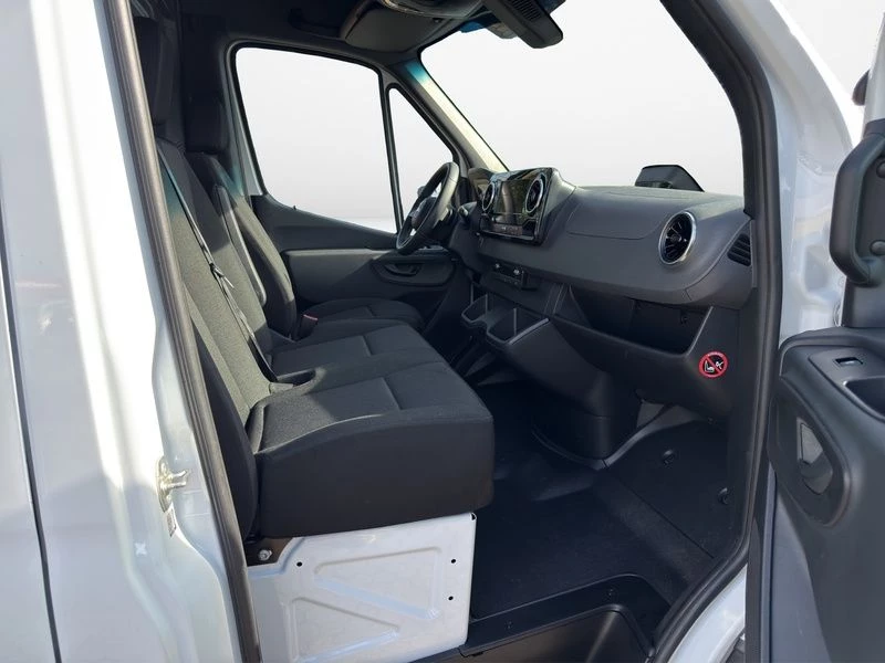 Mercedes-Benz Sprinter 317 L3H2 AUTOM AHK NAVI KAMERA MBUX DAB