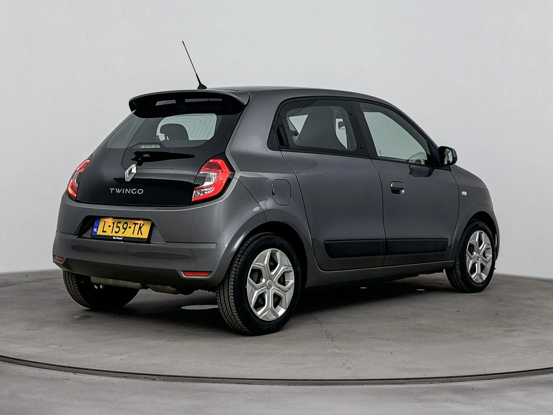 Renault-Twingo-image-3