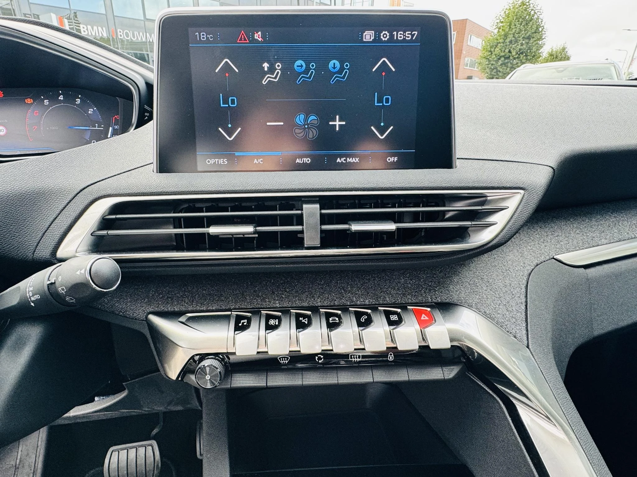 Peugeot-3008-image-15