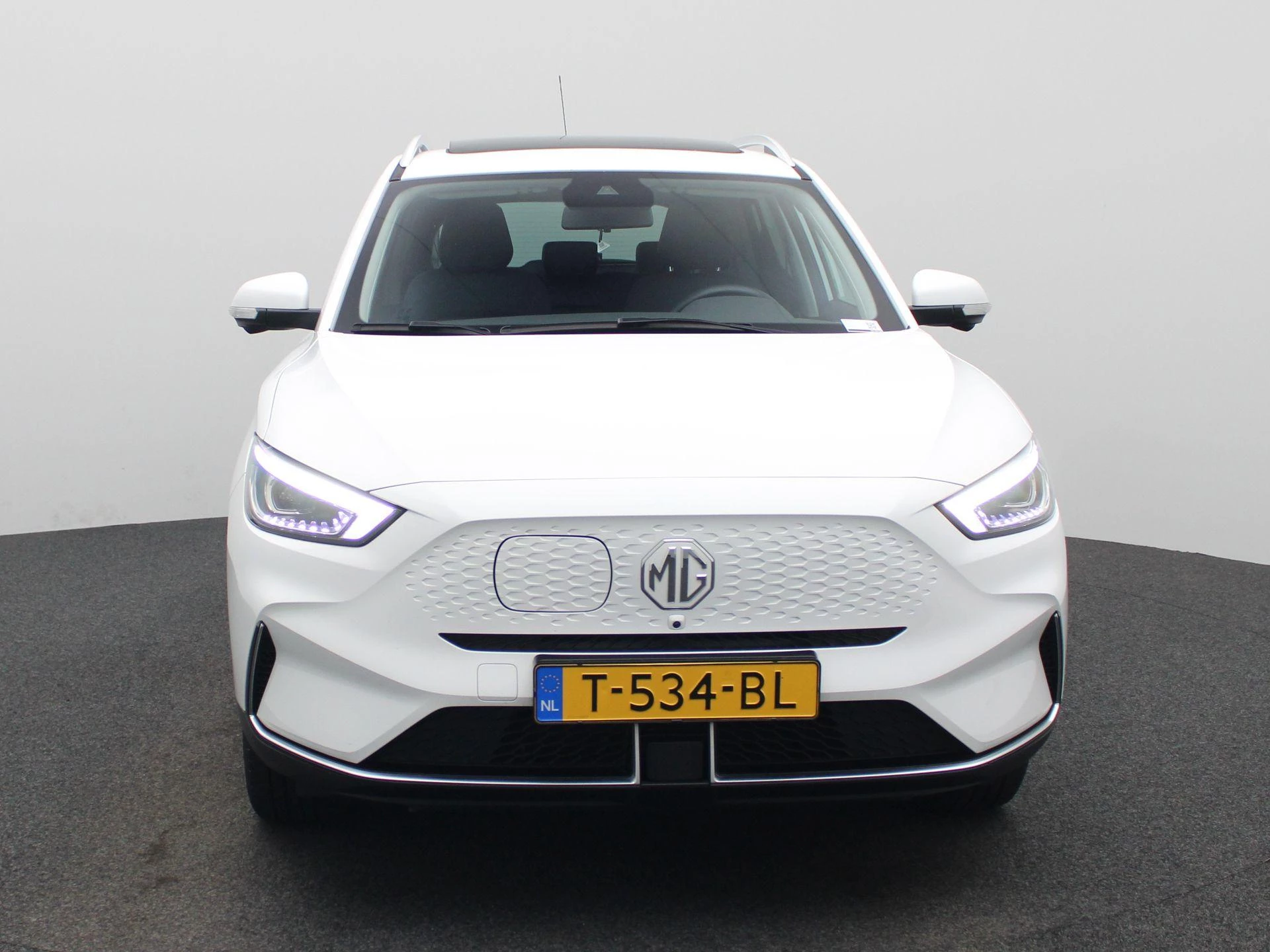 MG ZS EV
