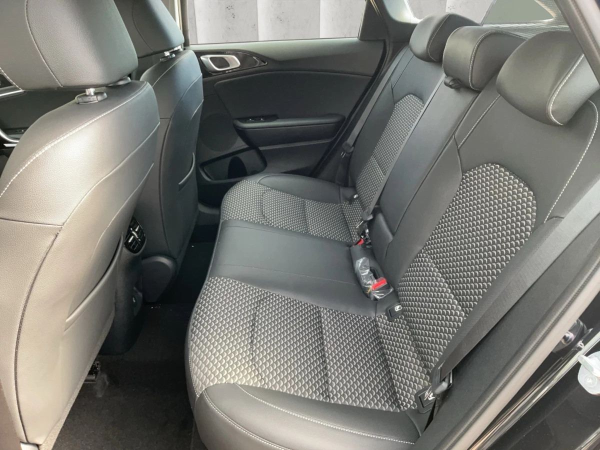 Kia-Ceed-image-8