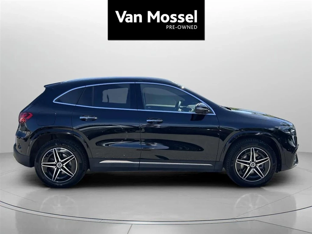 Mercedes-Benz-EQA-image-3