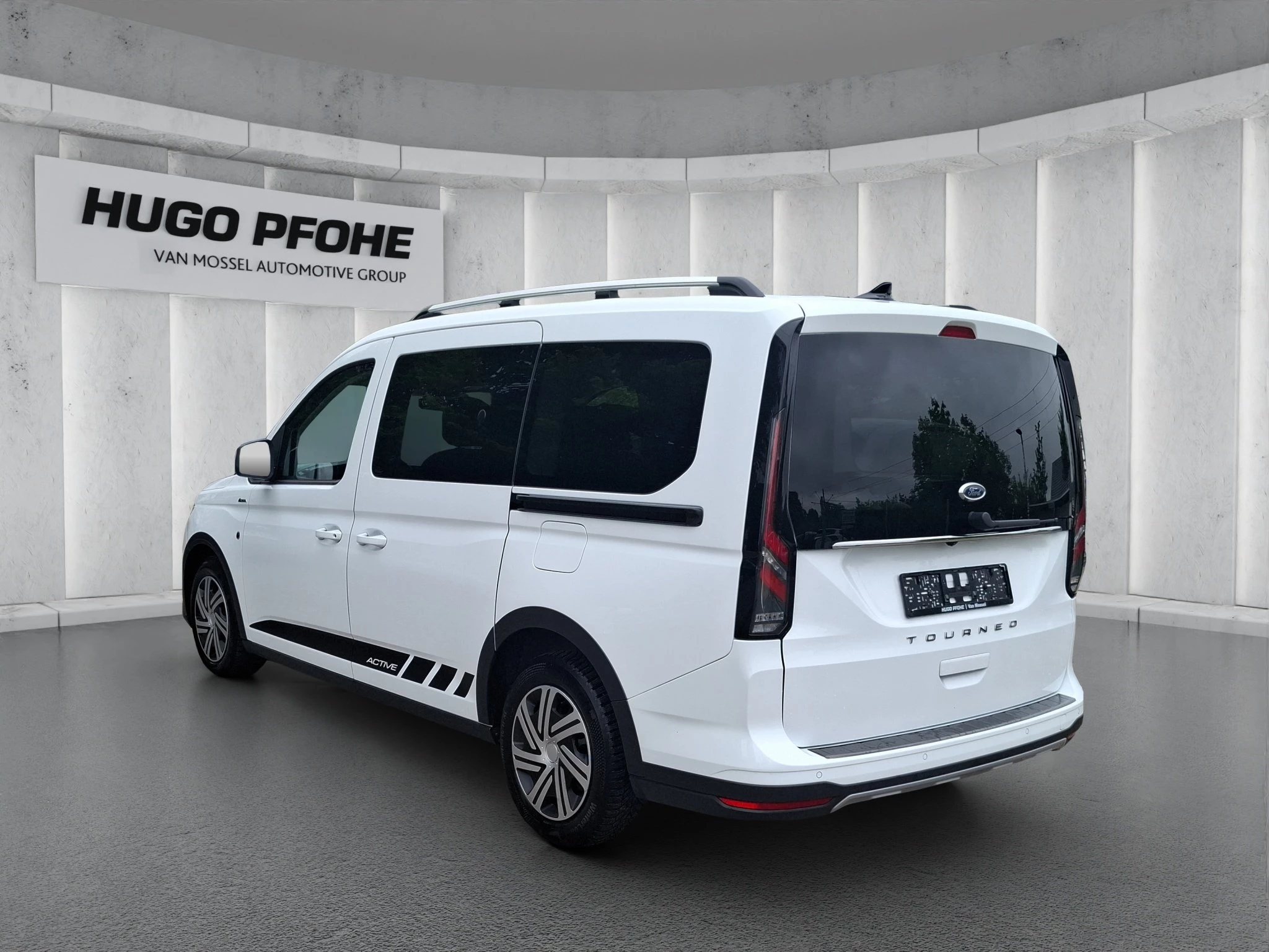 Ford Tourneo Connect Grand Active *KOMF.PKT*LED*PANO