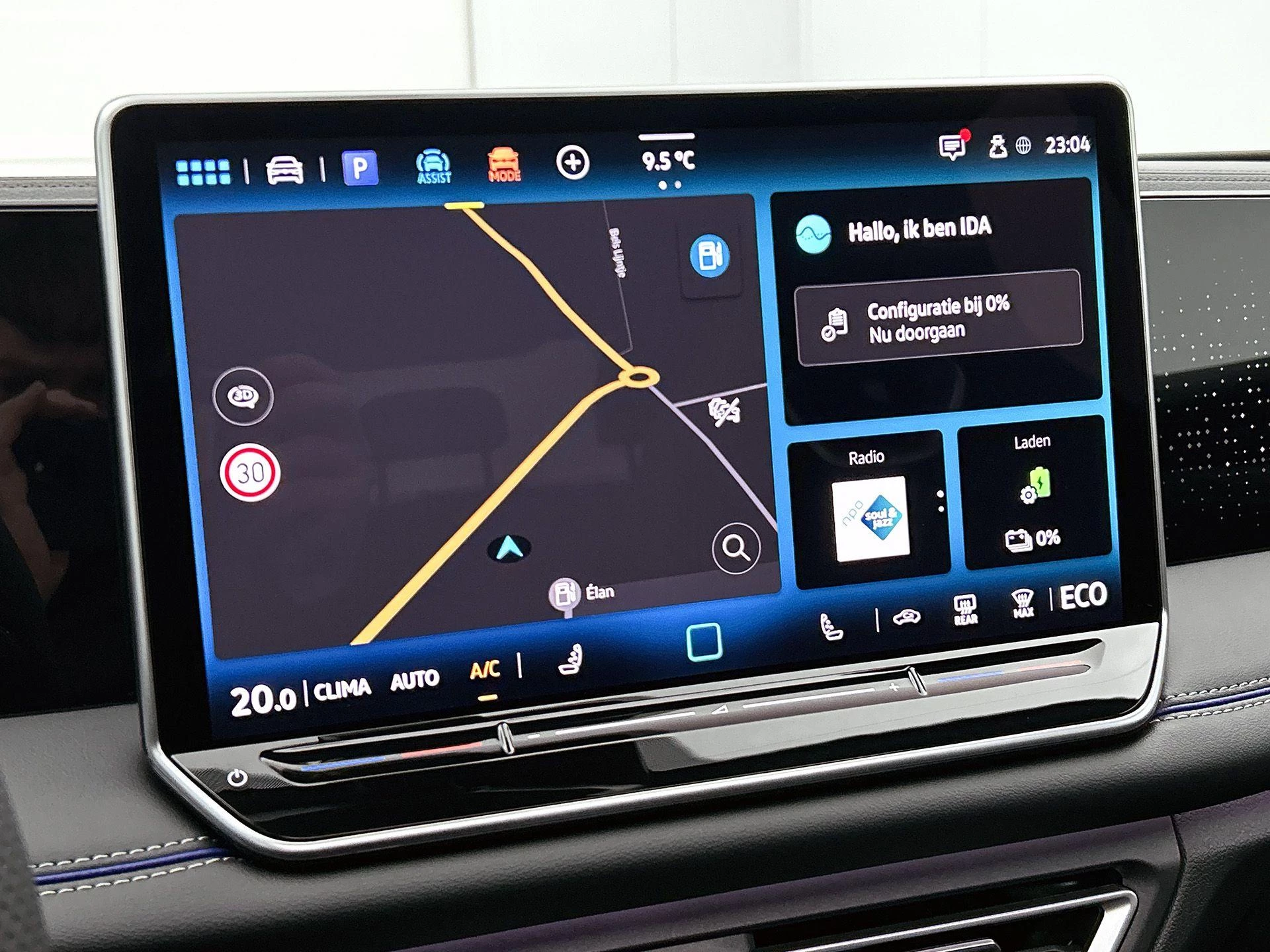 Volkswagen-Tiguan-image-44