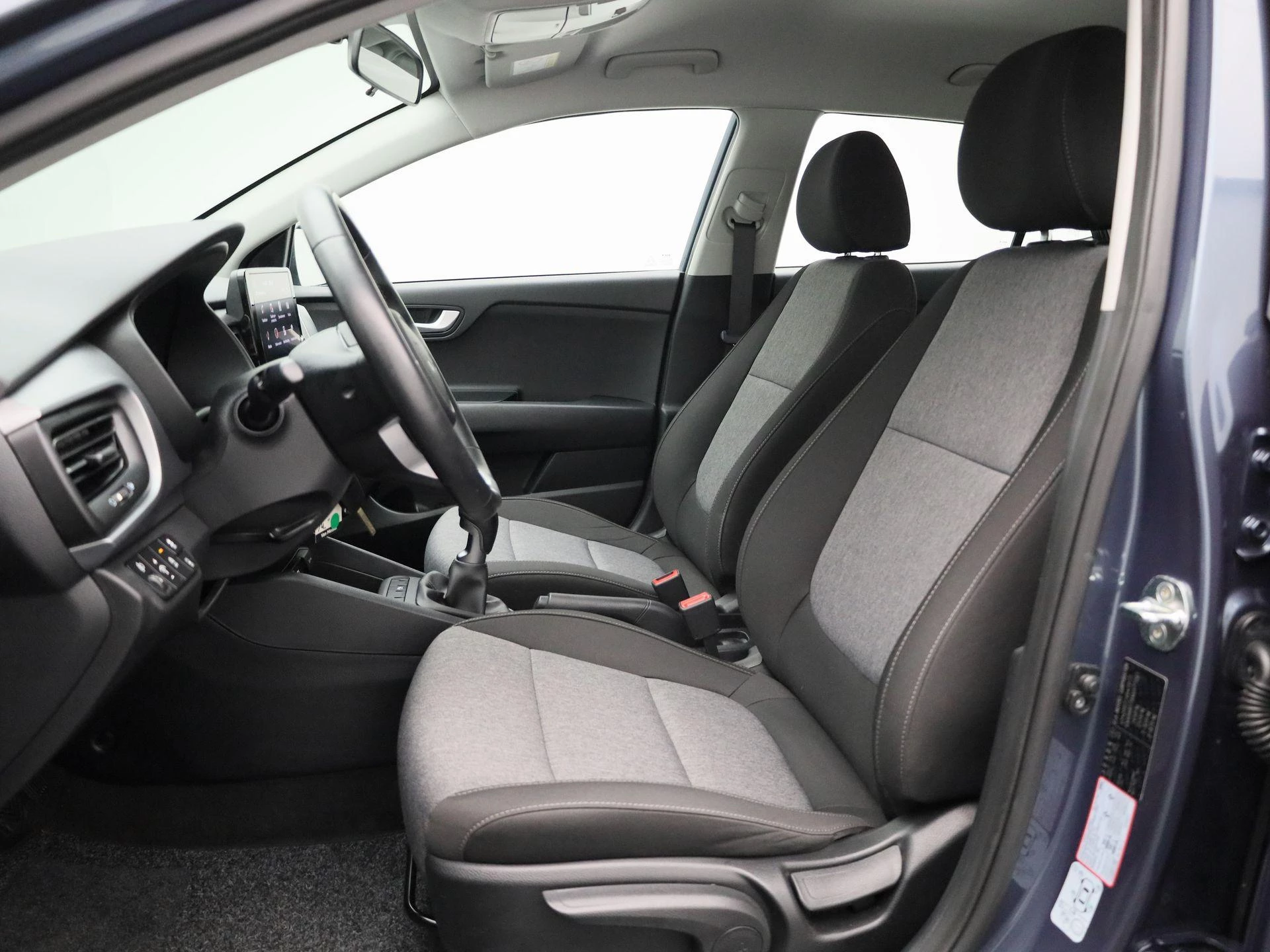 Kia-Stonic-image-9