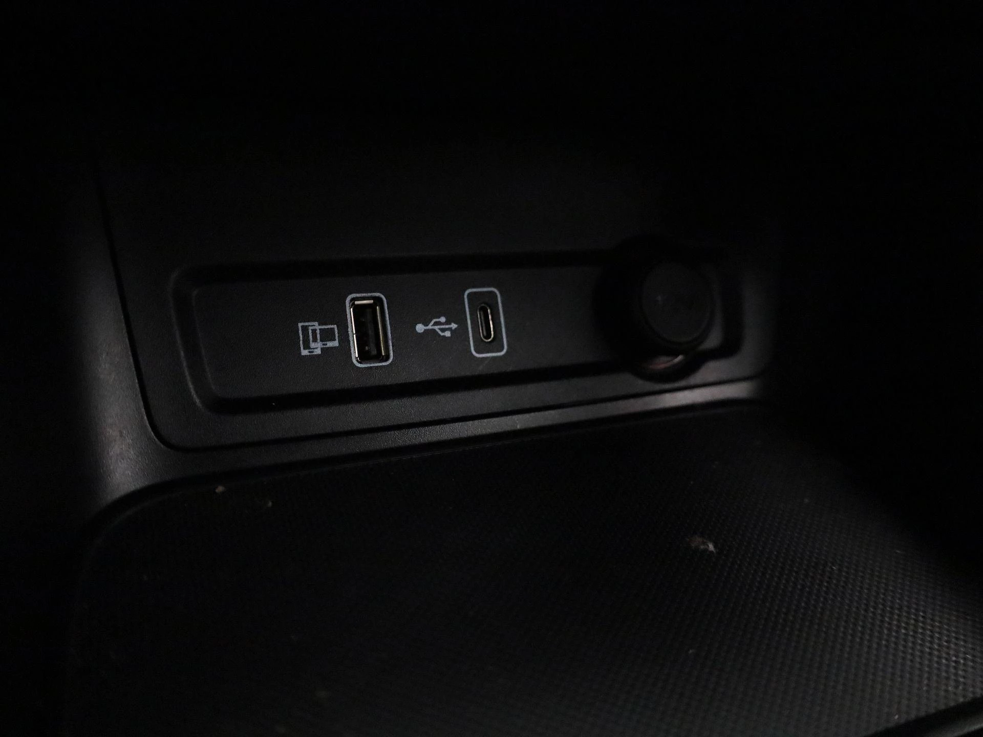MG ZS Standard Range 51 kWh Comfort