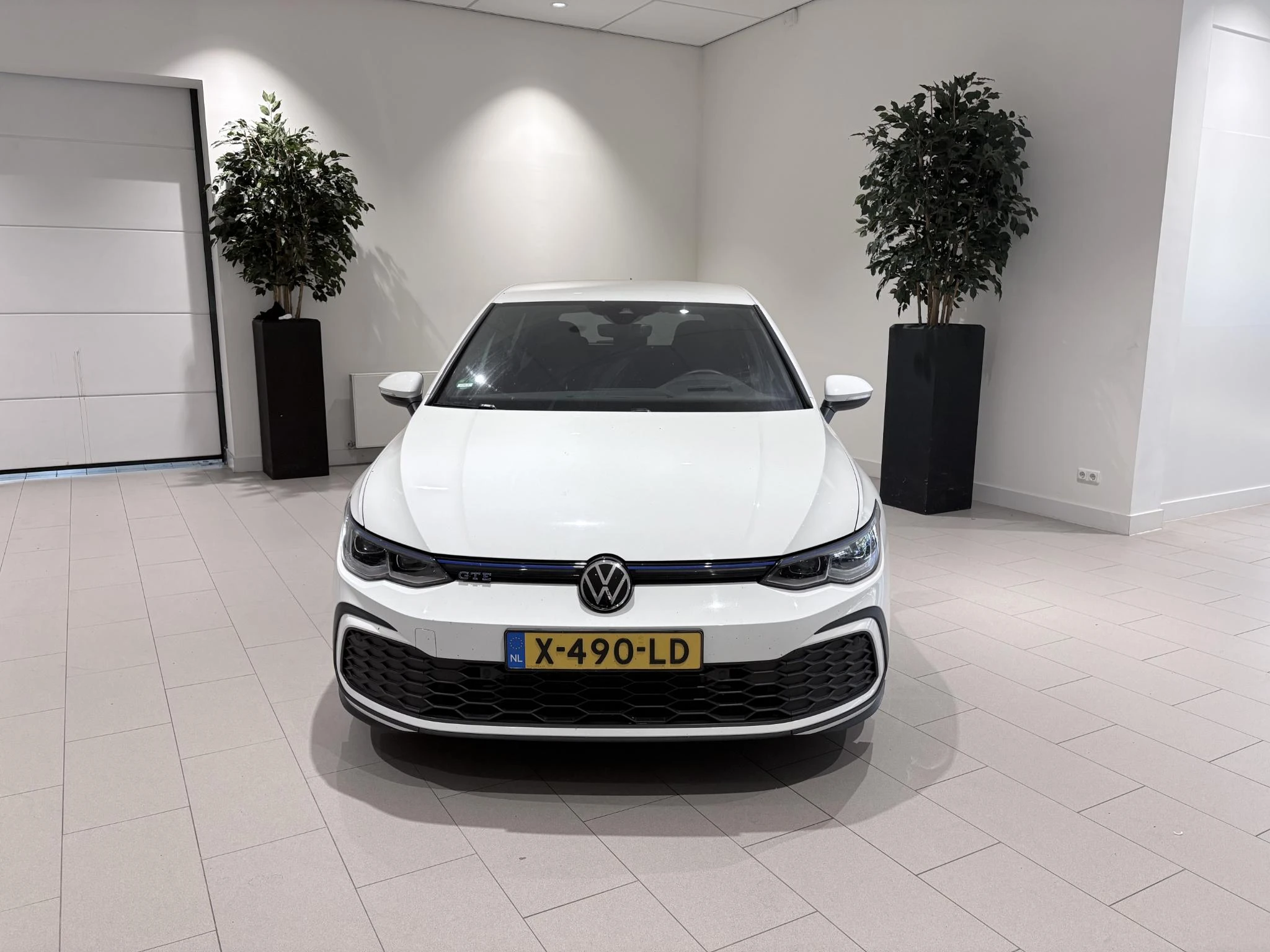 Volkswagen-Golf-image-6